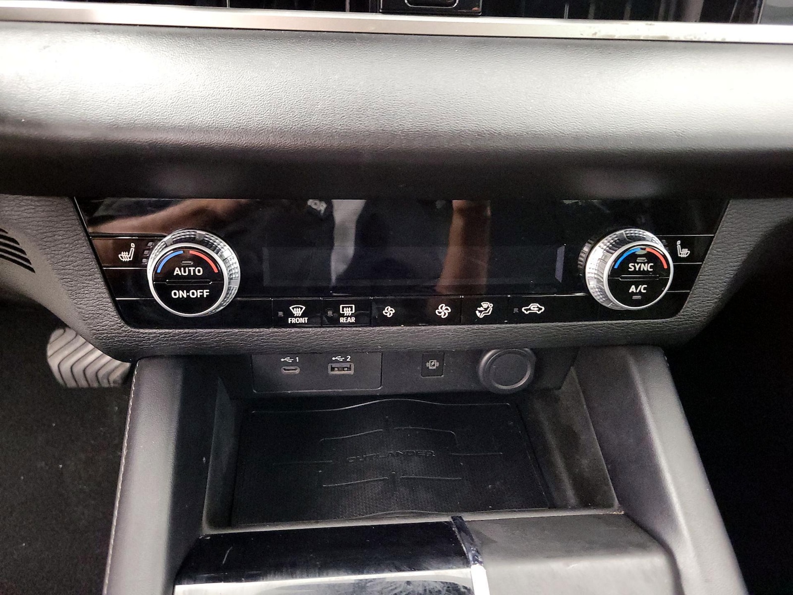 2022 Mitsubishi Outlander SE - Photo 18