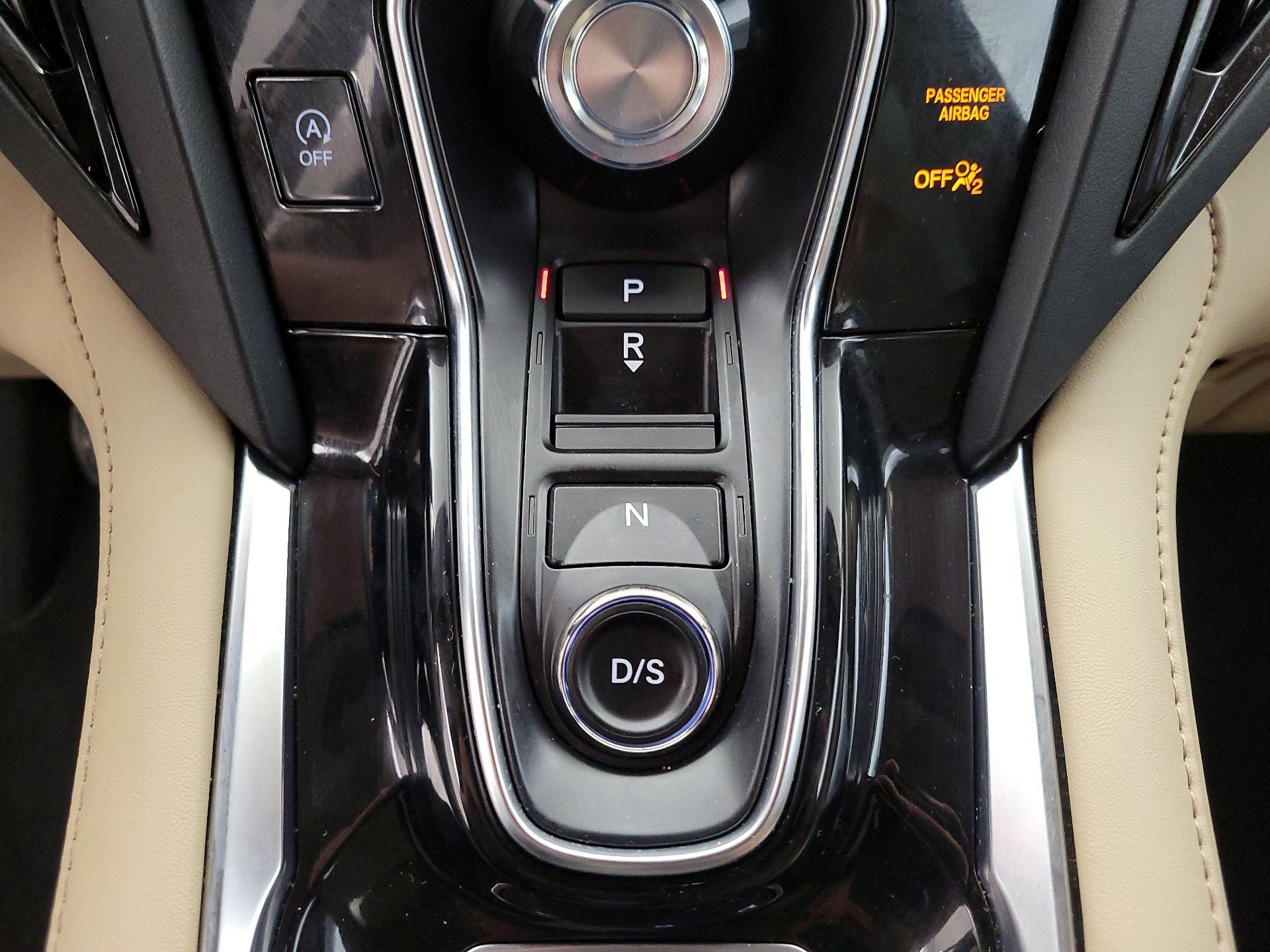 Thumbnail: 2024 Acura RDX - 17