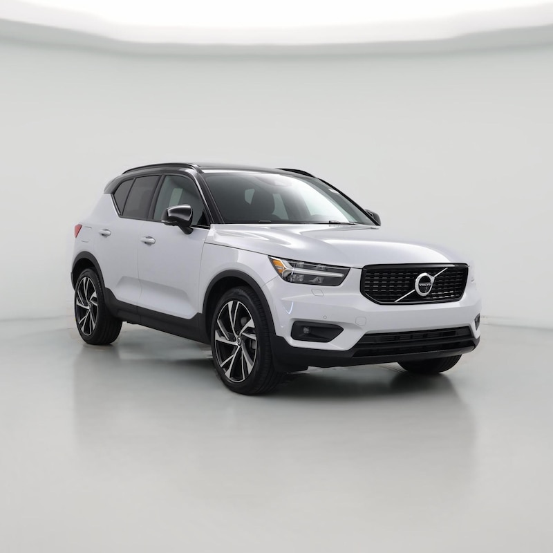 2022 Volvo XC40 T5 R-Design