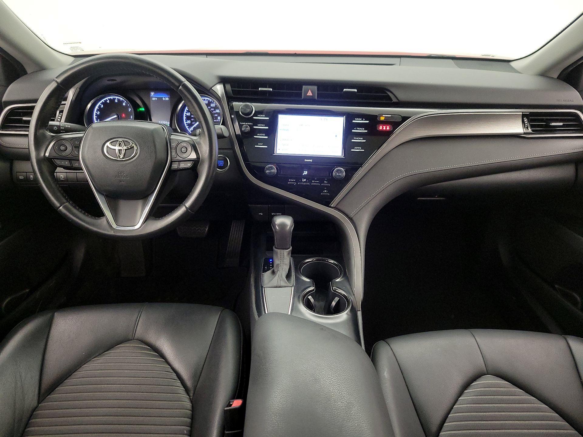 Thumbnail: 2020 Toyota Camry - 9