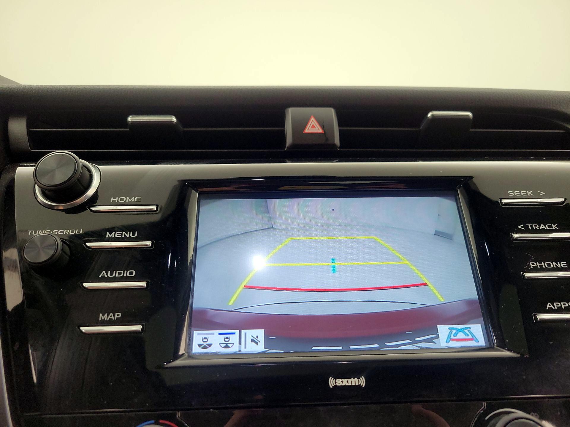 Thumbnail: 2020 Toyota Camry - 14