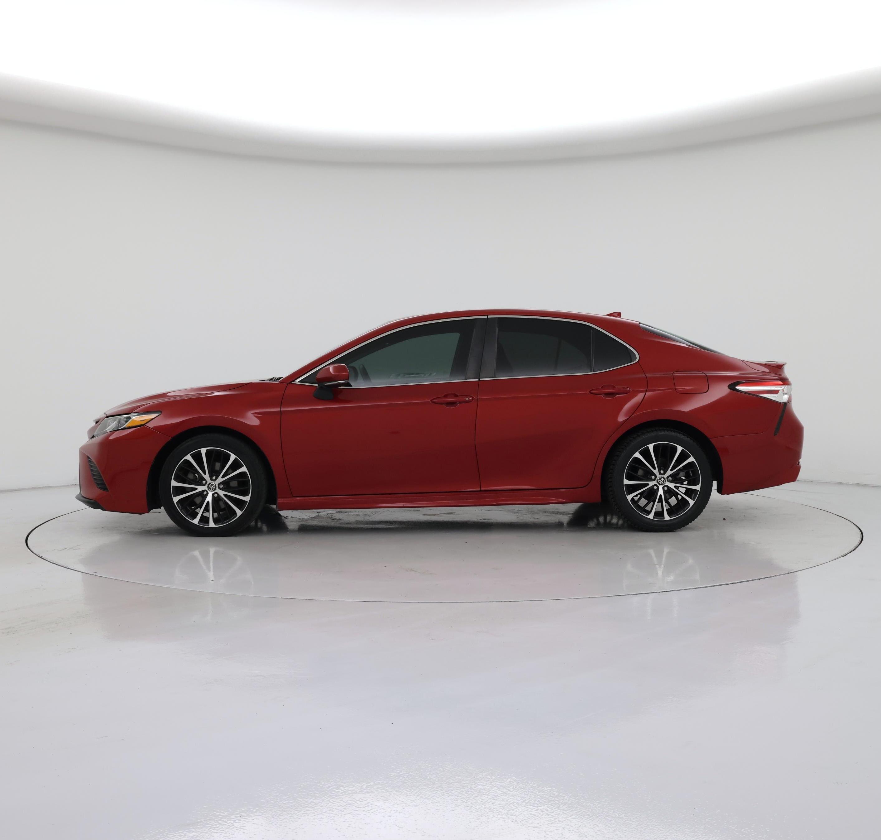 Thumbnail: 2020 Toyota Camry - 3