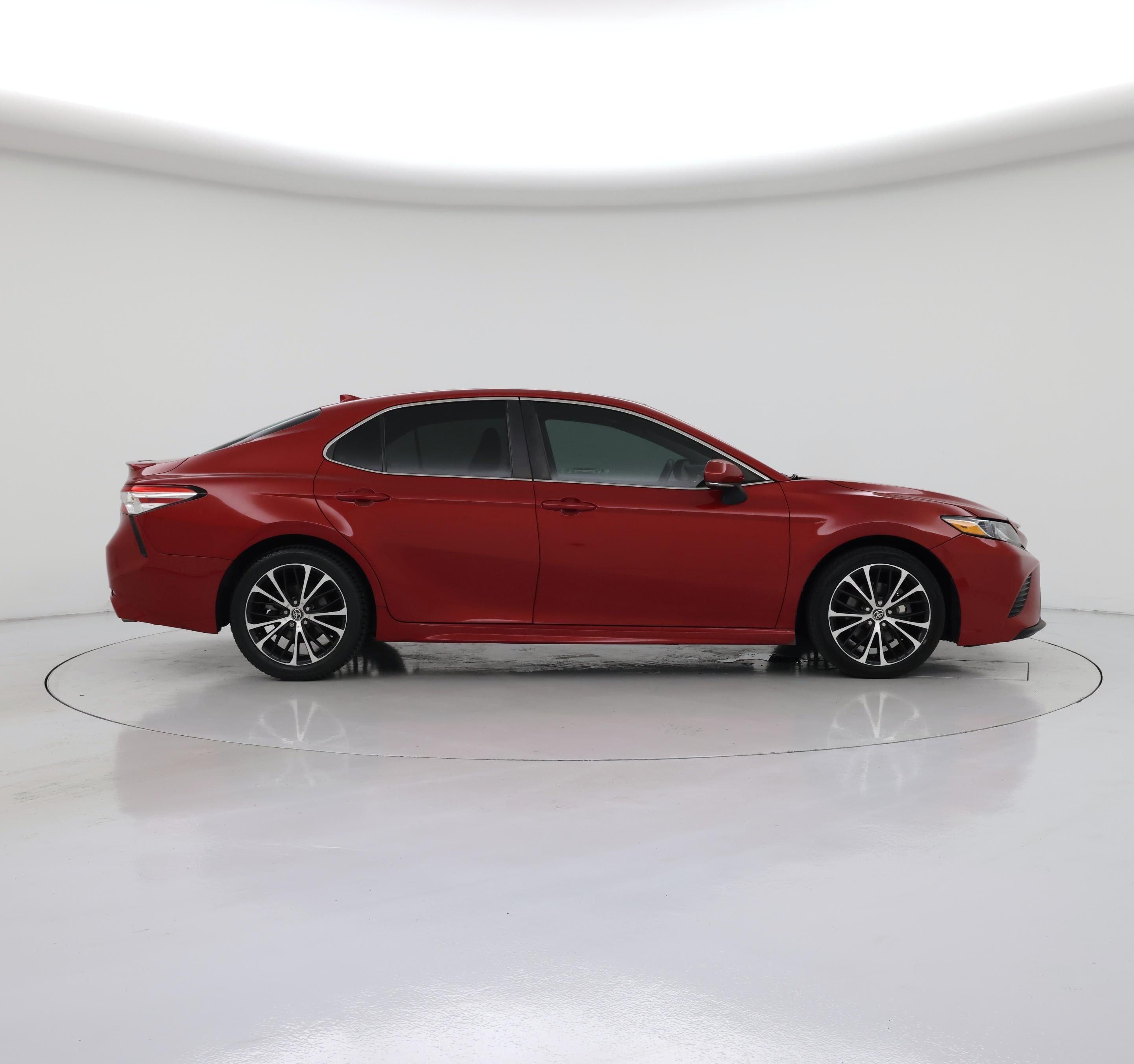Thumbnail: 2020 Toyota Camry - 7