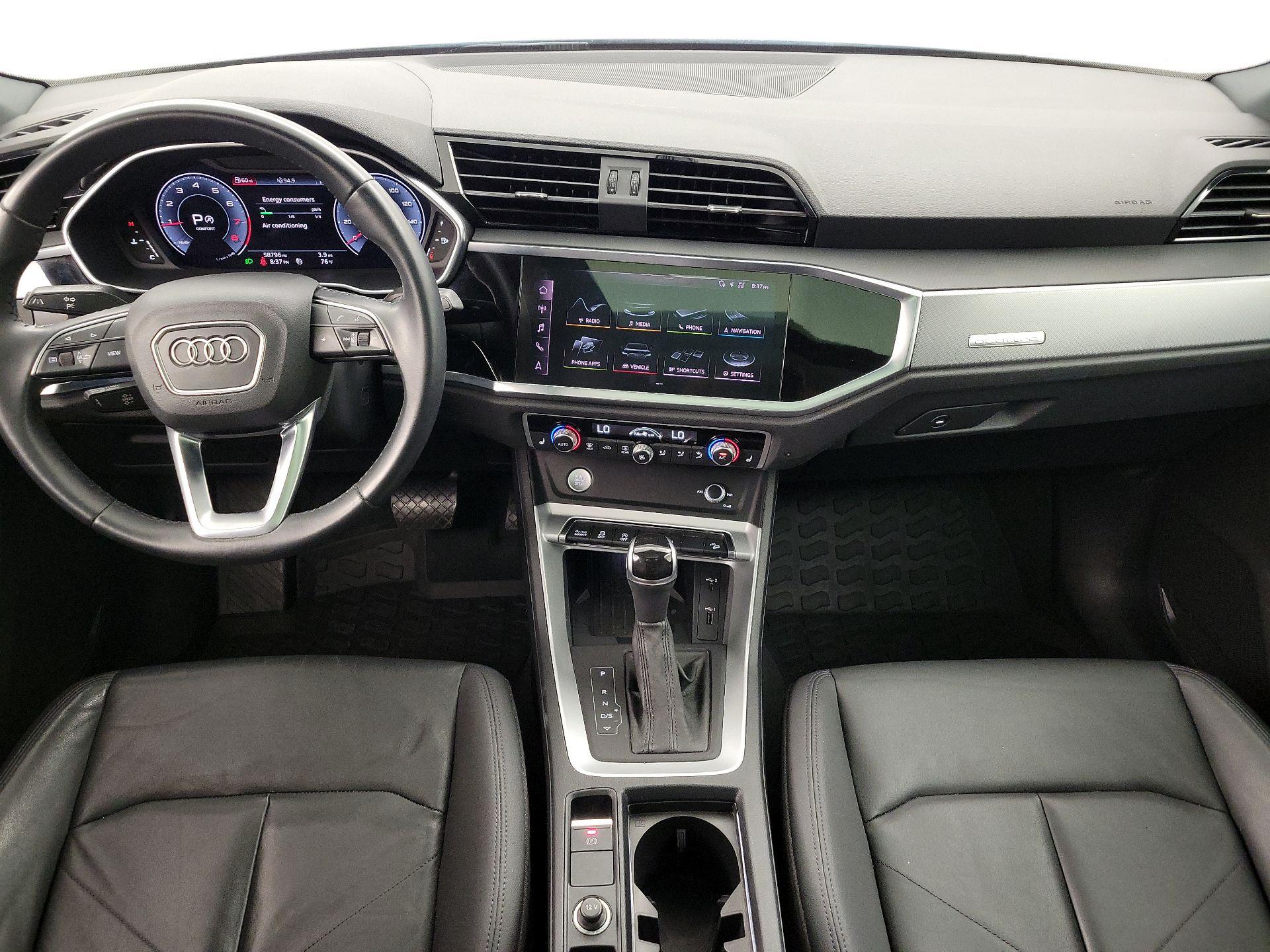 Thumbnail: 2020 Audi Q3 - 9