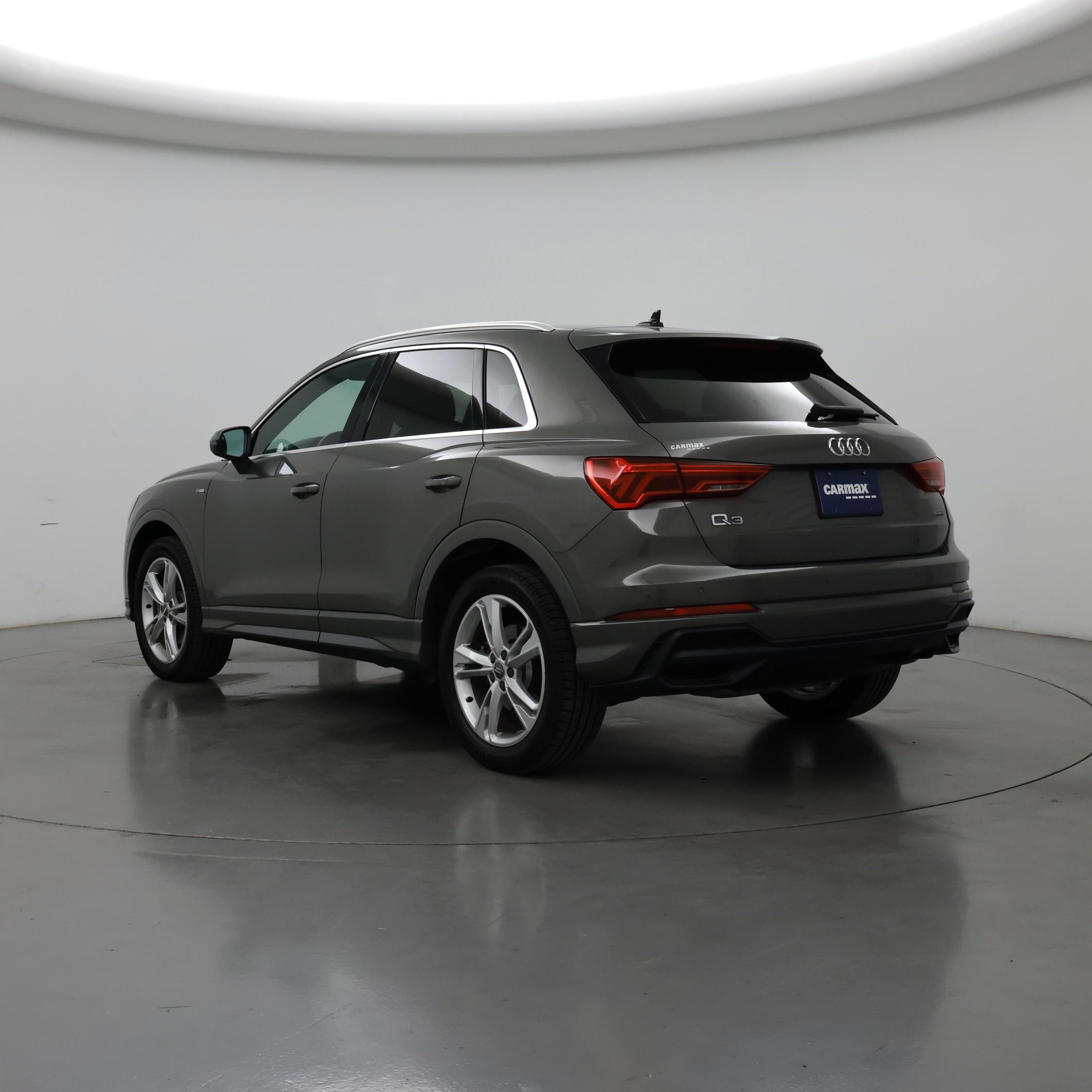 Thumbnail: 2020 Audi Q3 - 2