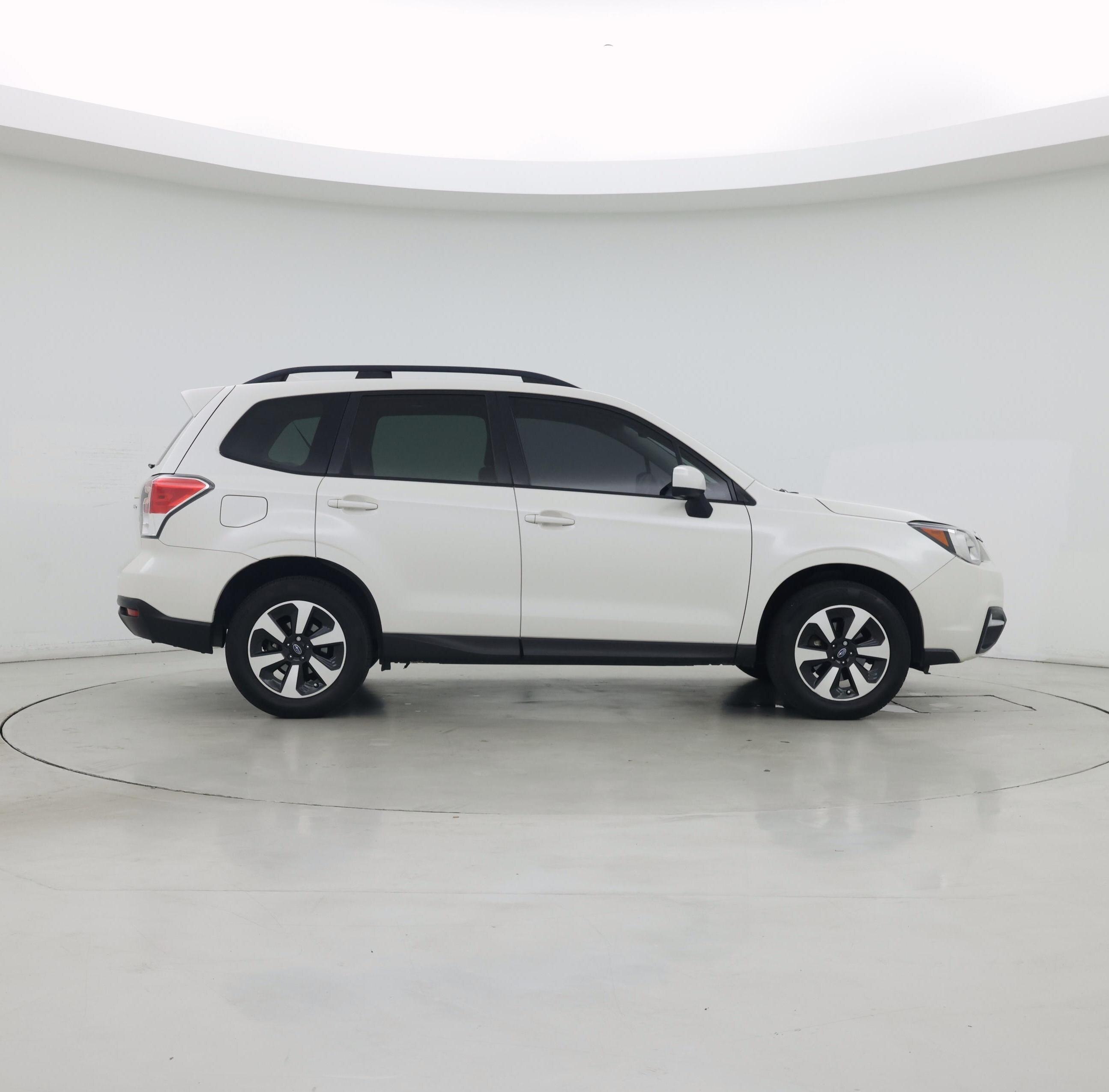 Thumbnail: 2018 Subaru Forester - 7