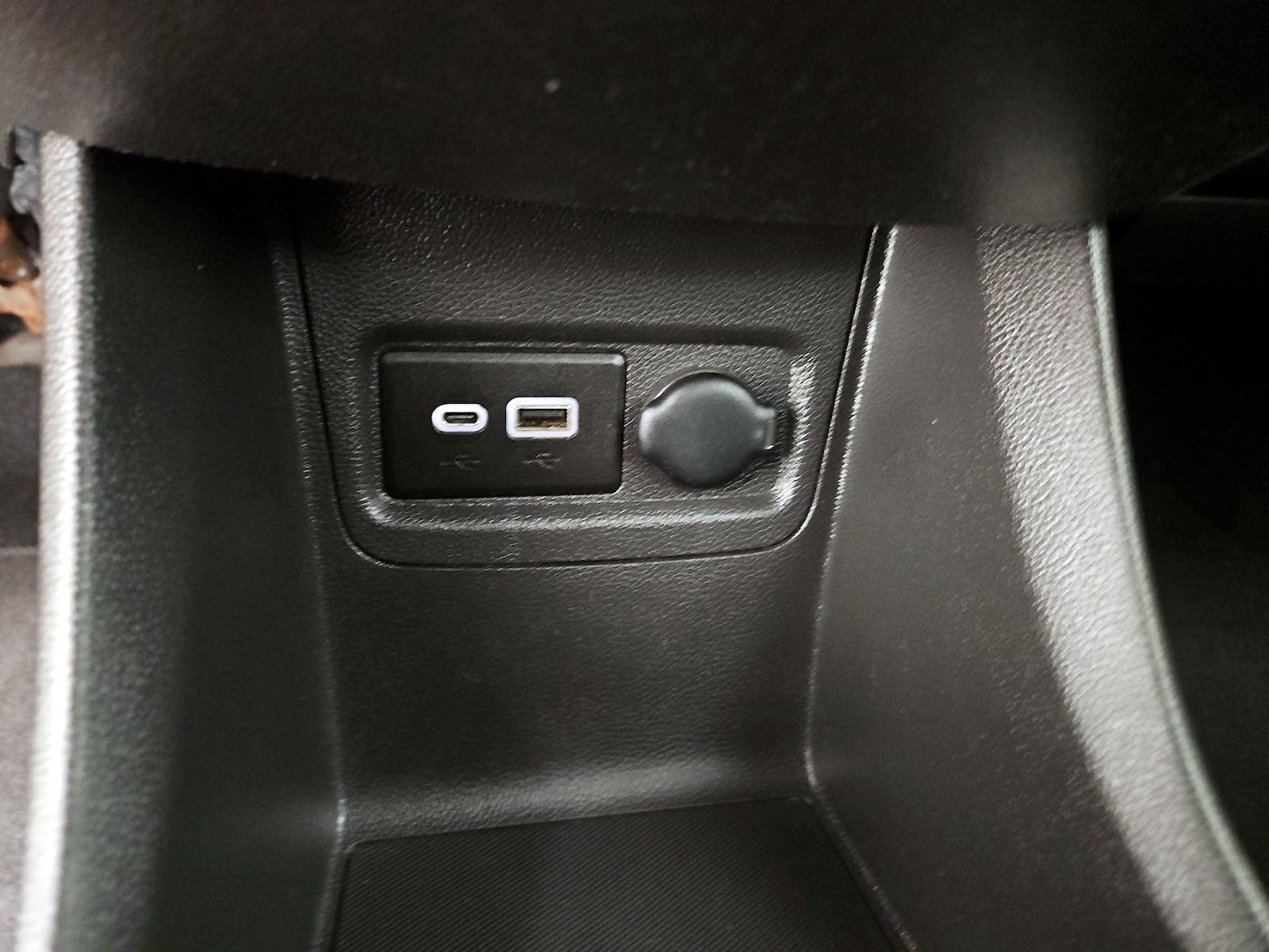 2022 Chevrolet Spark 1LT - Photo 19