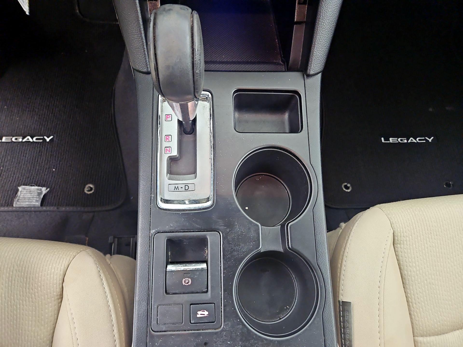 Thumbnail: 2016 Subaru Legacy - 16