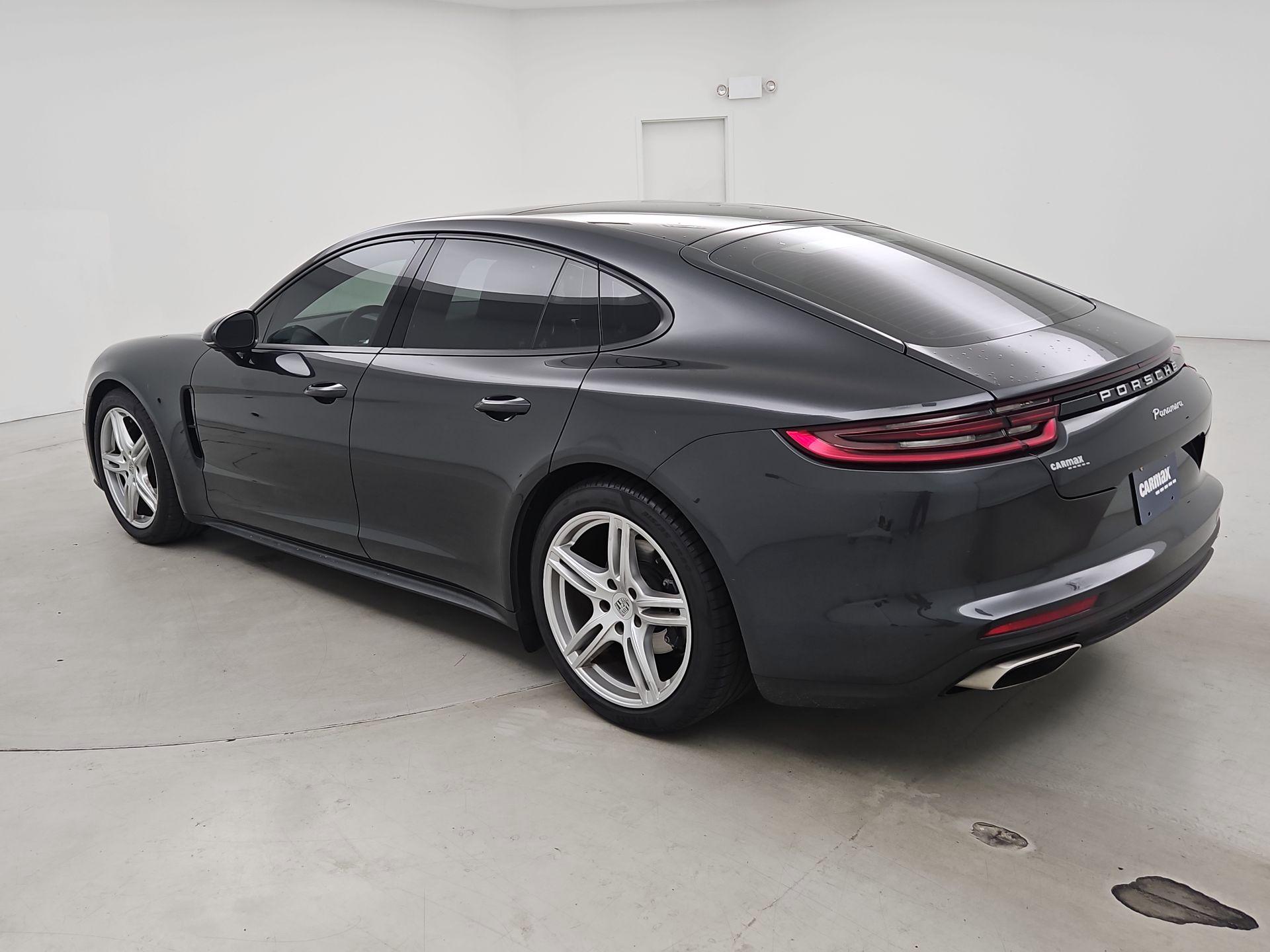 Thumbnail: 2020 Porsche Panamera - 7