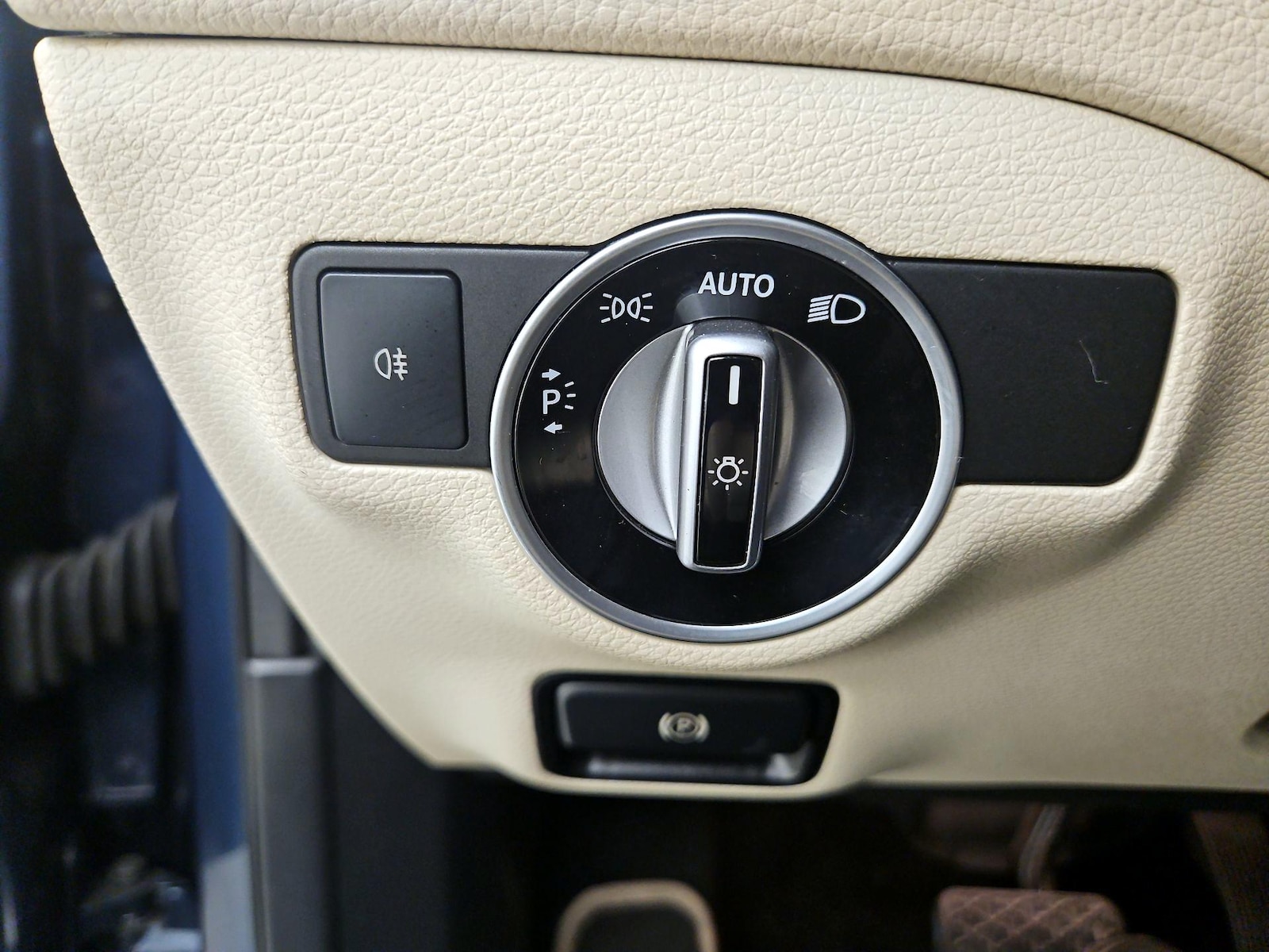 2020 Mercedes-Benz GLA GLA250 - Photo 12
