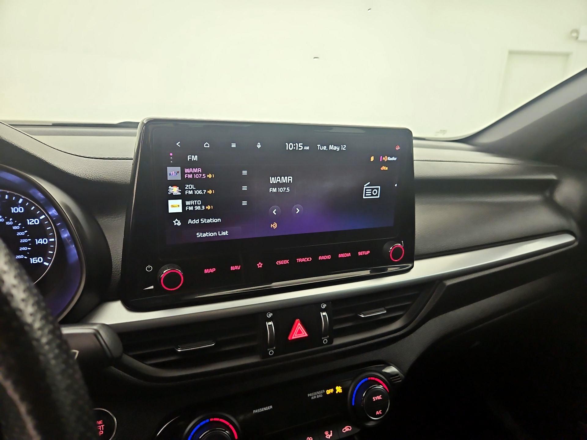 Thumbnail: 2023 Kia Forte - 14