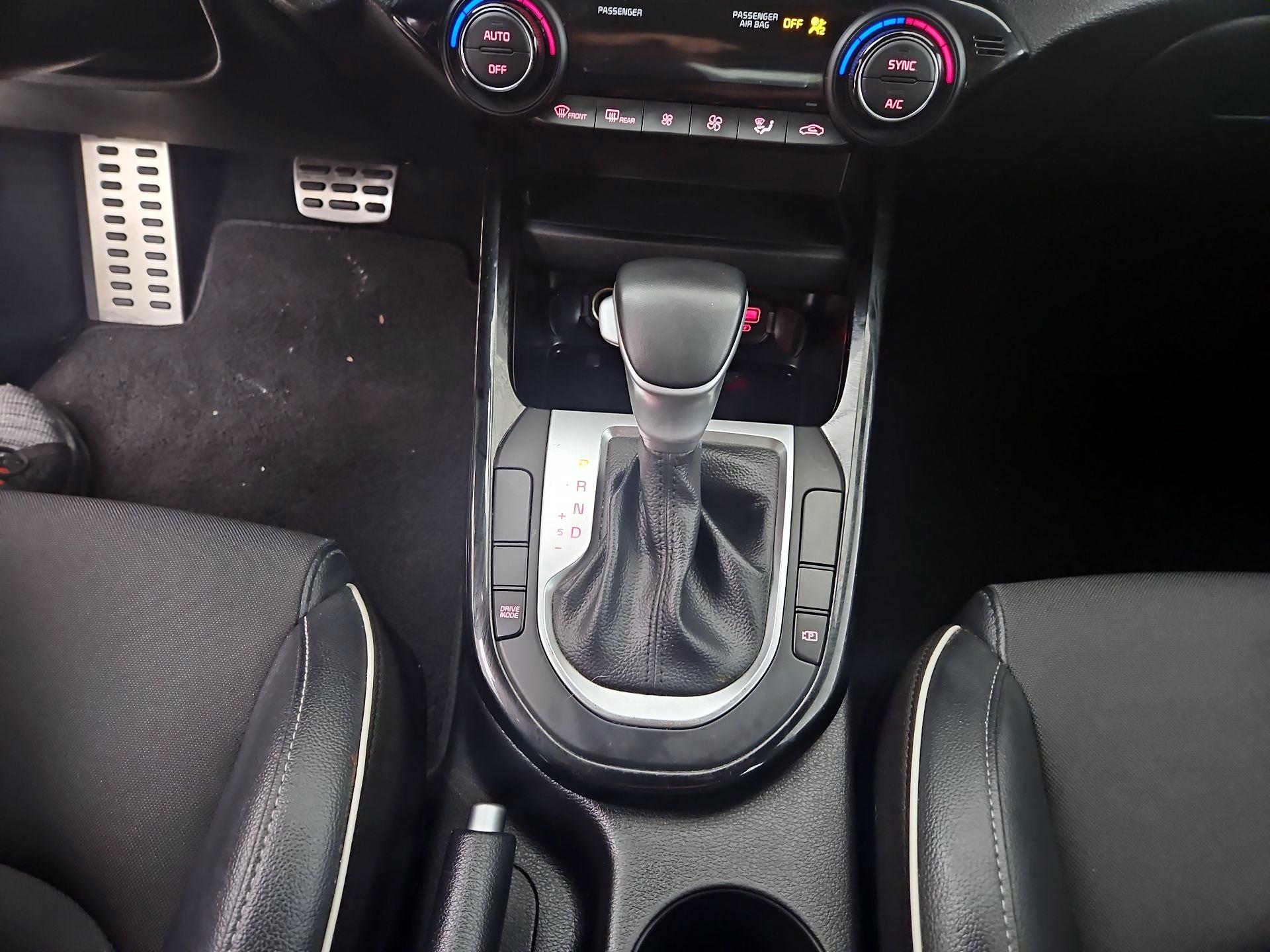 Thumbnail: 2023 Kia Forte - 16