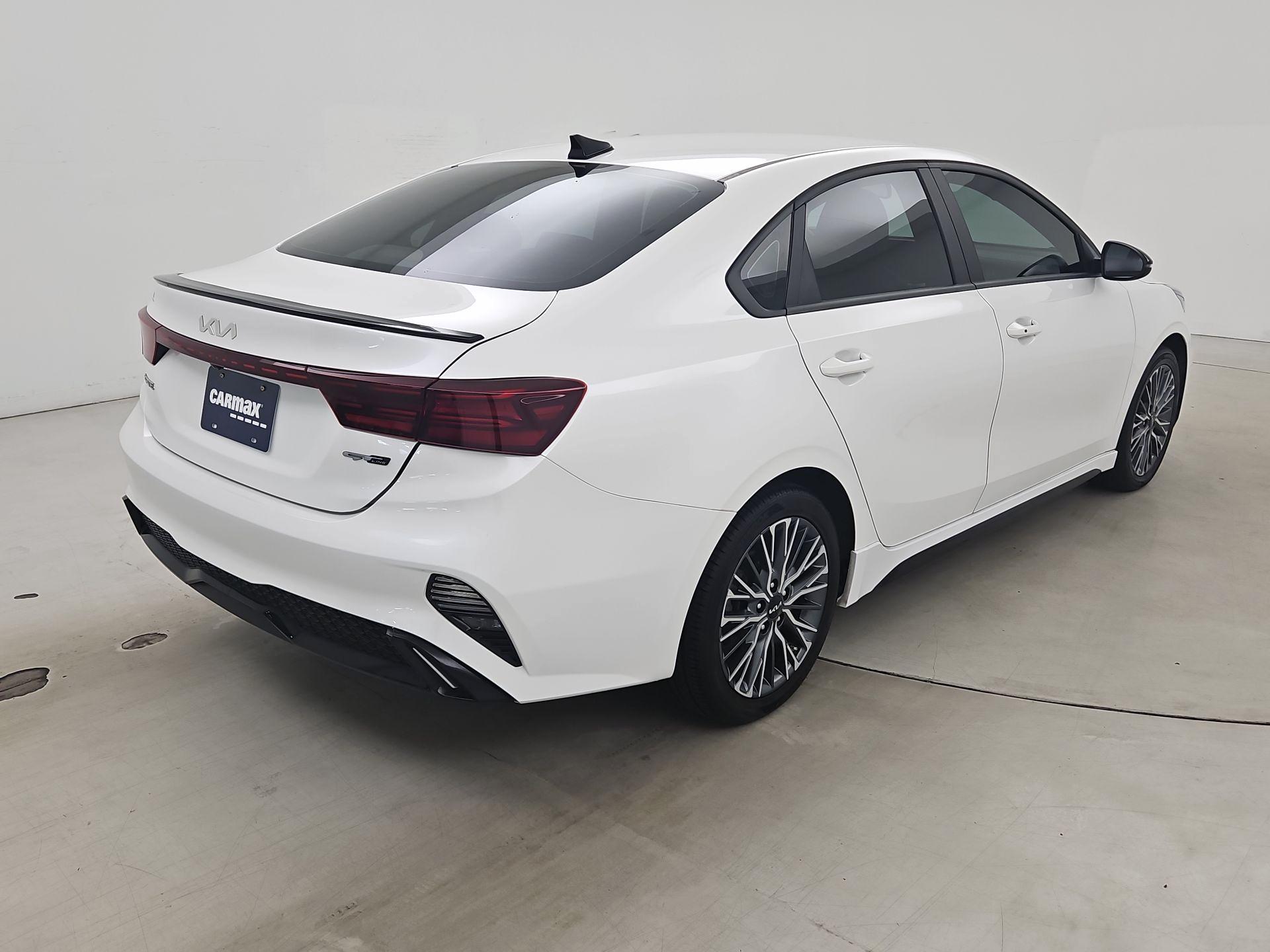 Thumbnail: 2023 Kia Forte - 5
