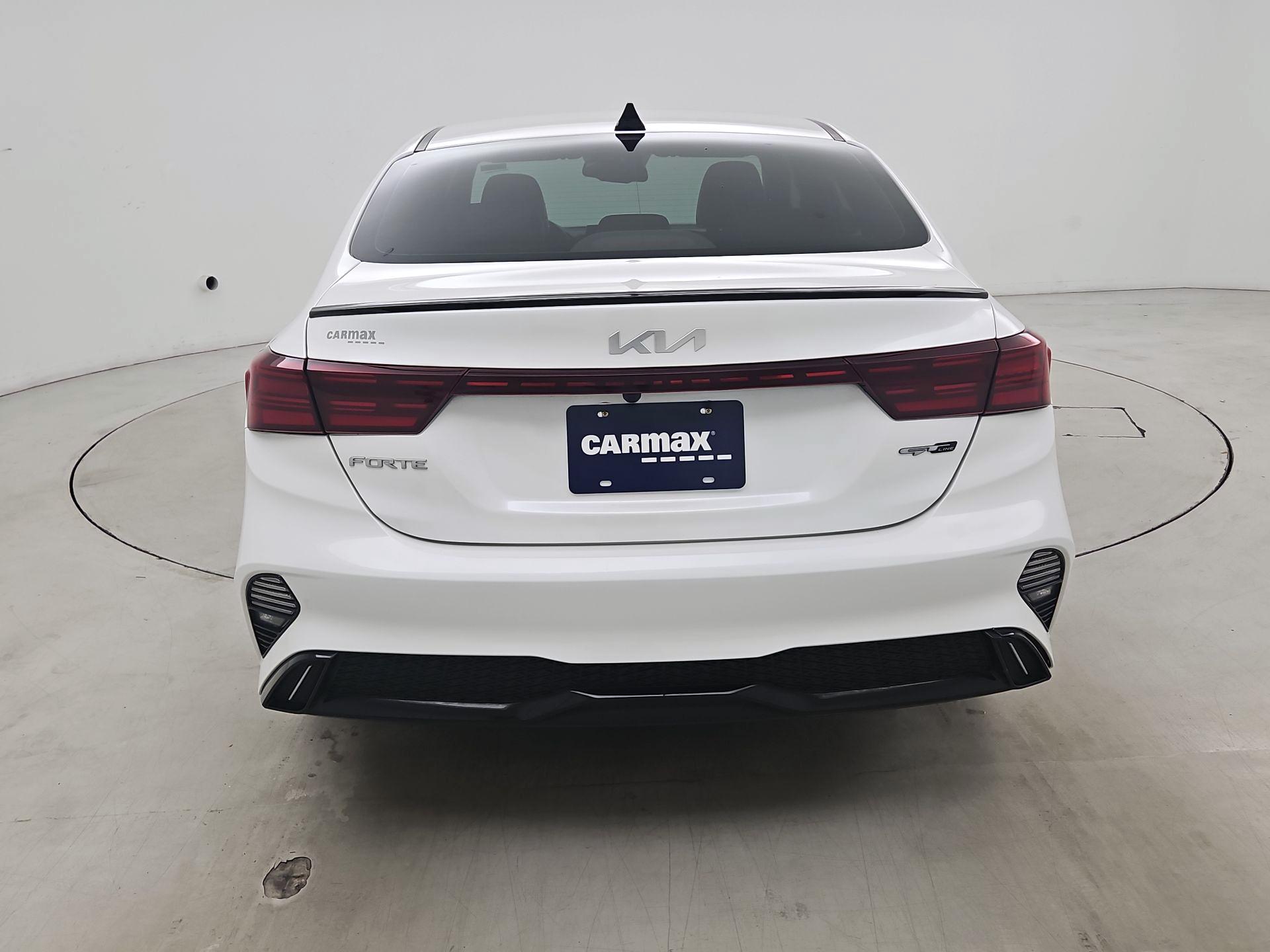 Thumbnail: 2023 Kia Forte - 6