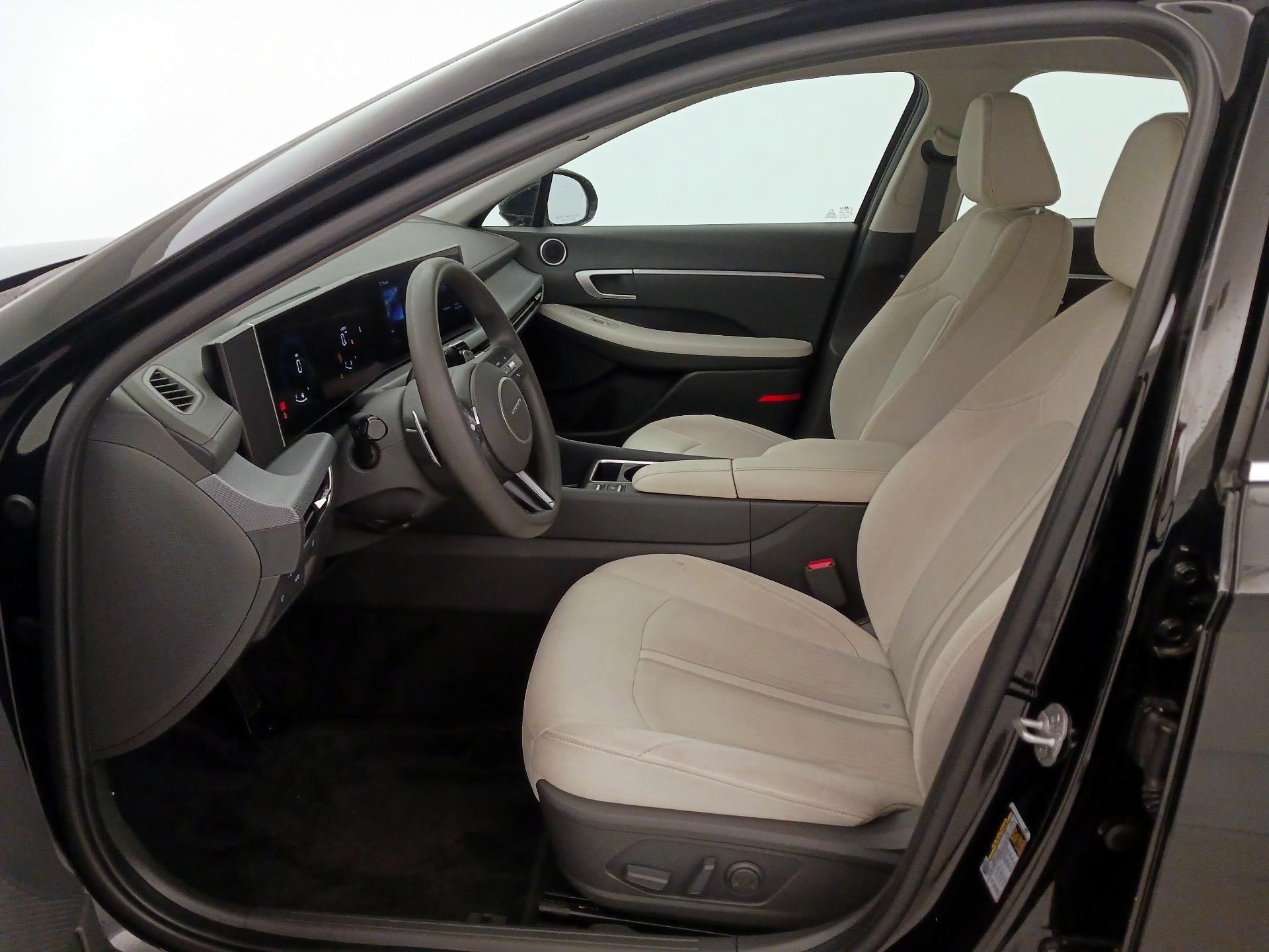 Thumbnail: 2025 Hyundai Sonata - 11