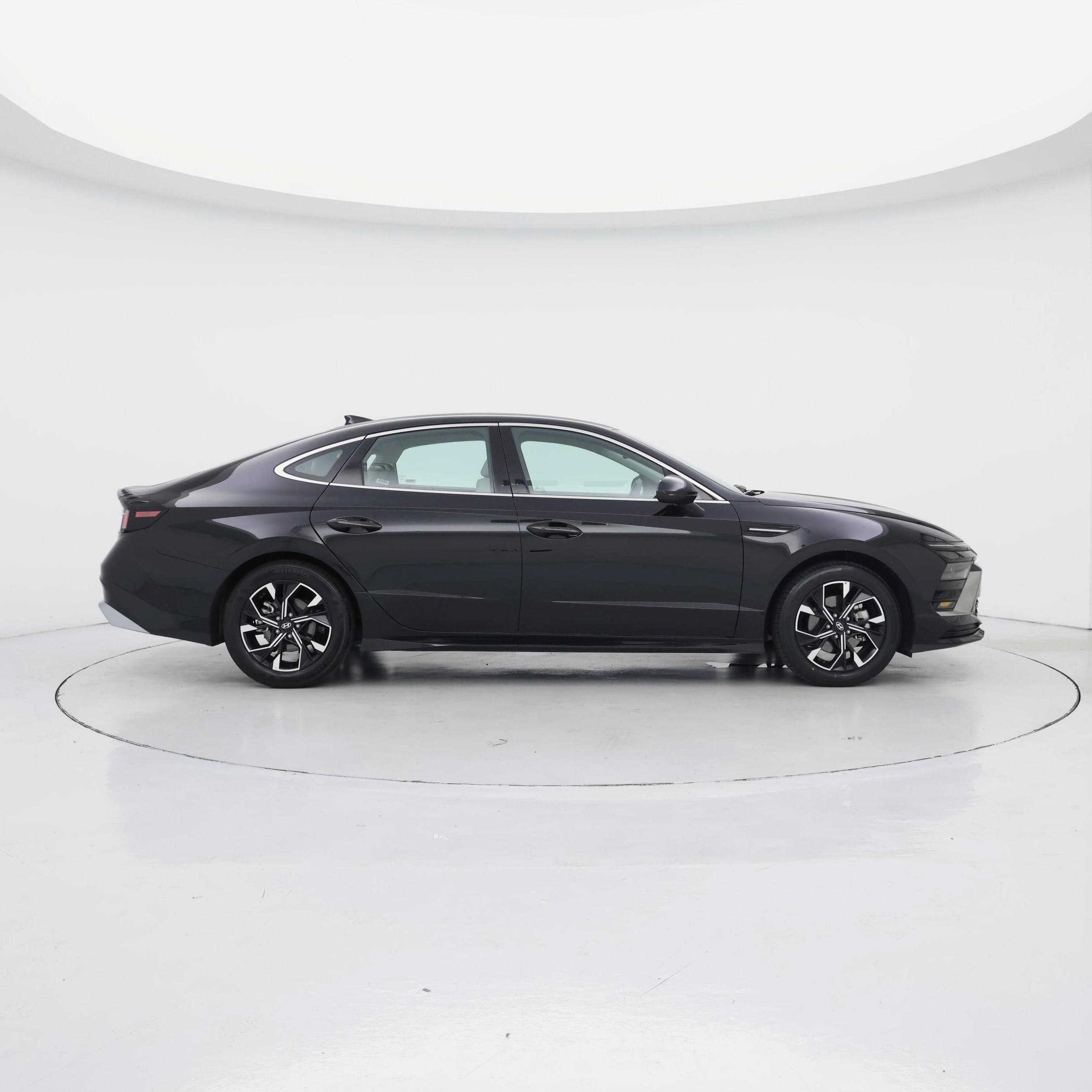 Thumbnail: 2025 Hyundai Sonata - 7