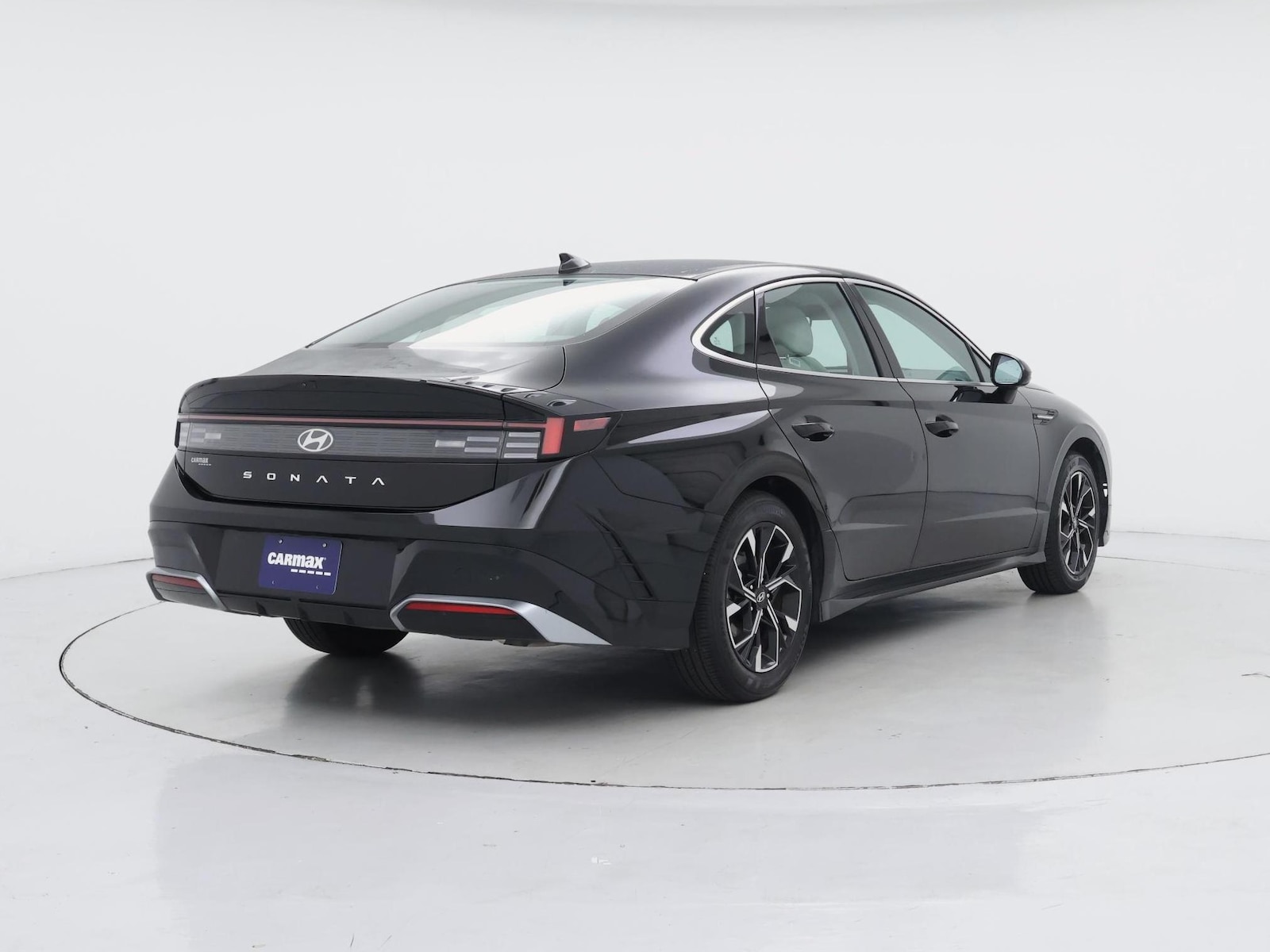 2025 Hyundai Sonata SEL - Photo 9