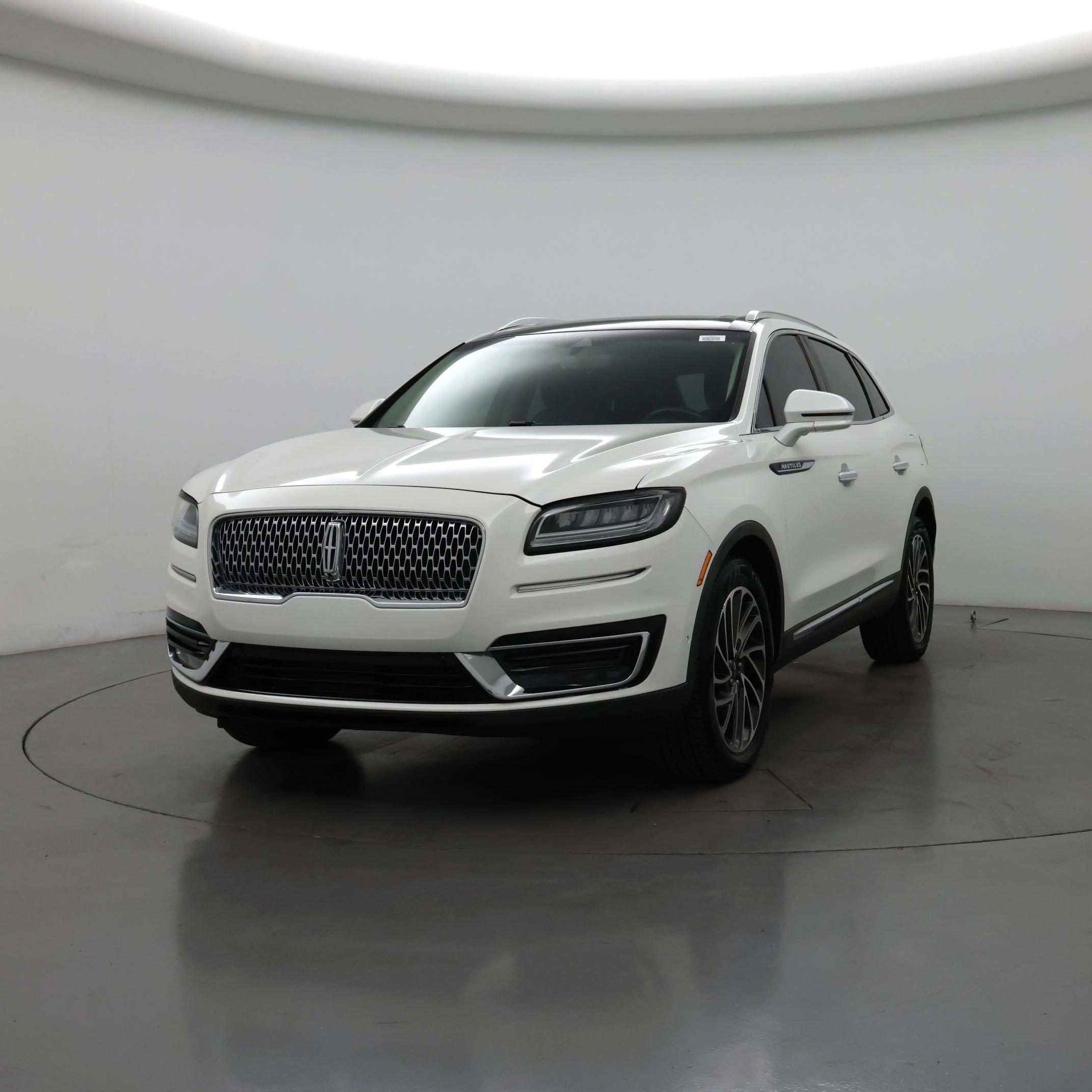 Thumbnail: 2020 Lincoln Nautilus - 4