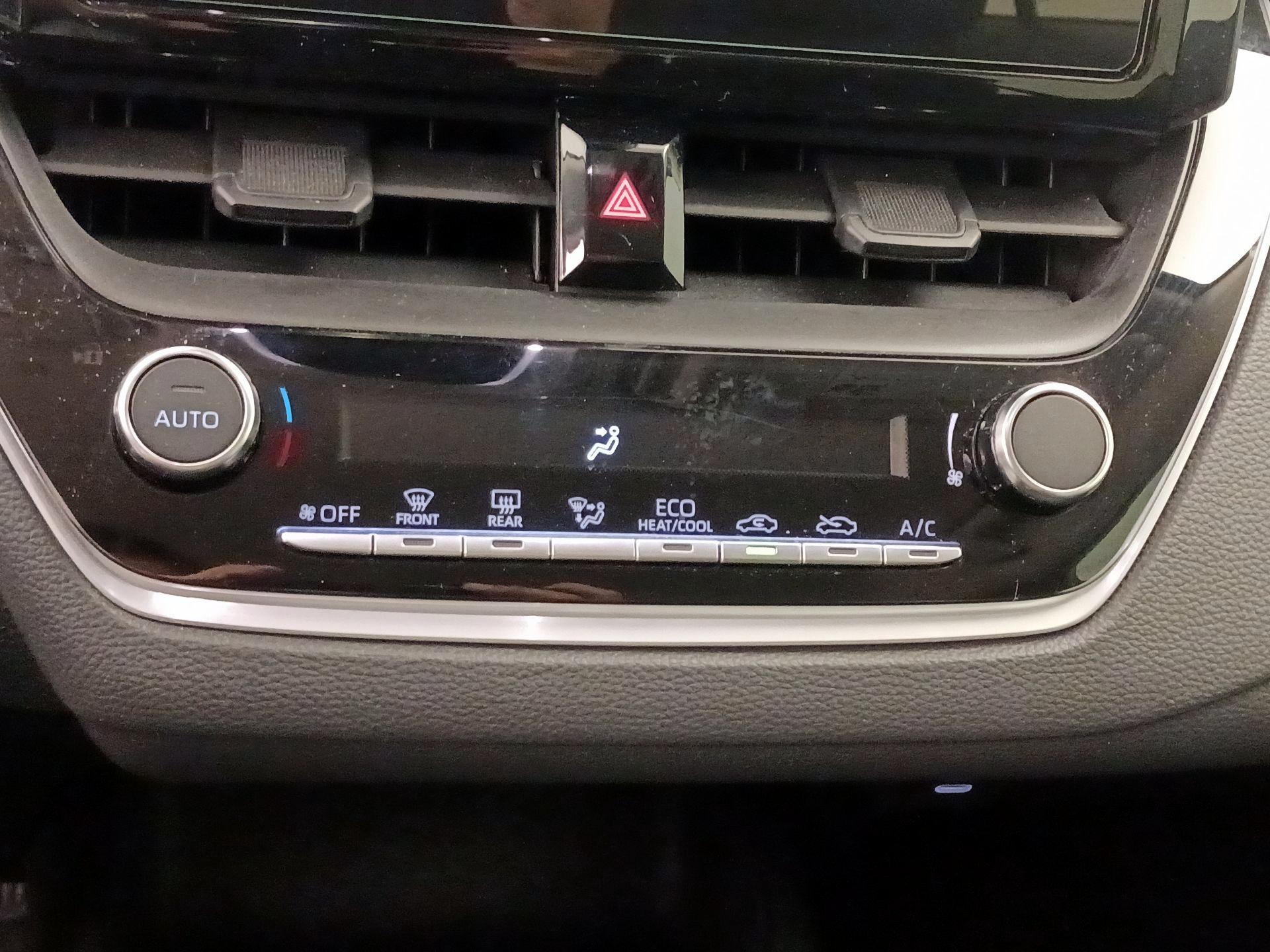 Thumbnail: 2024 Toyota Corolla - 16