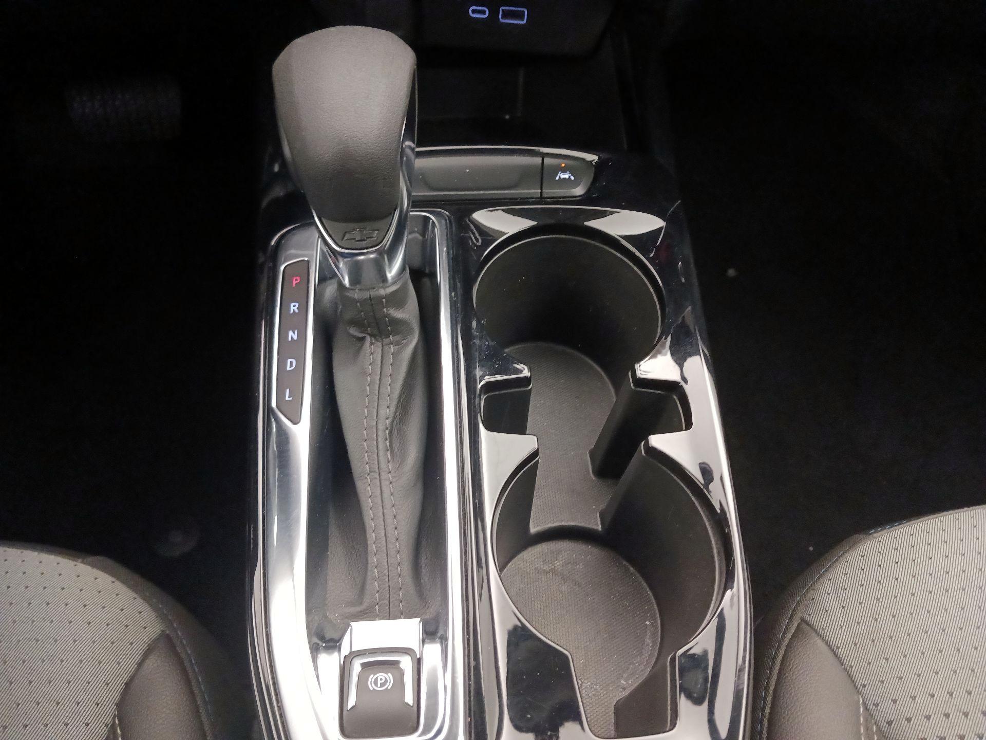 Thumbnail: 2025 Chevrolet Trax - 17