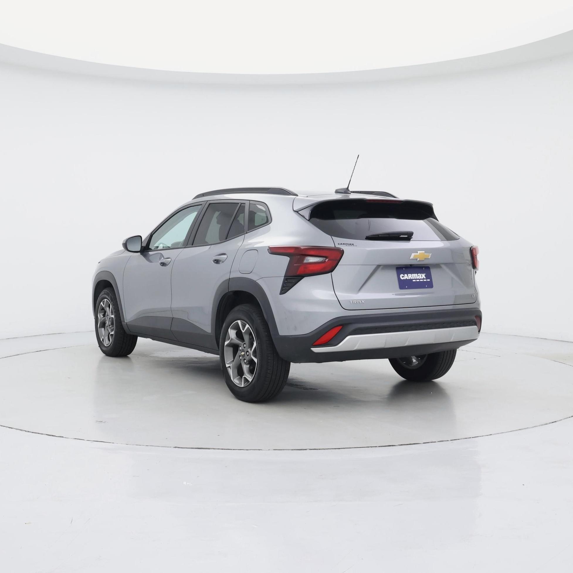 Thumbnail: 2025 Chevrolet Trax - 2