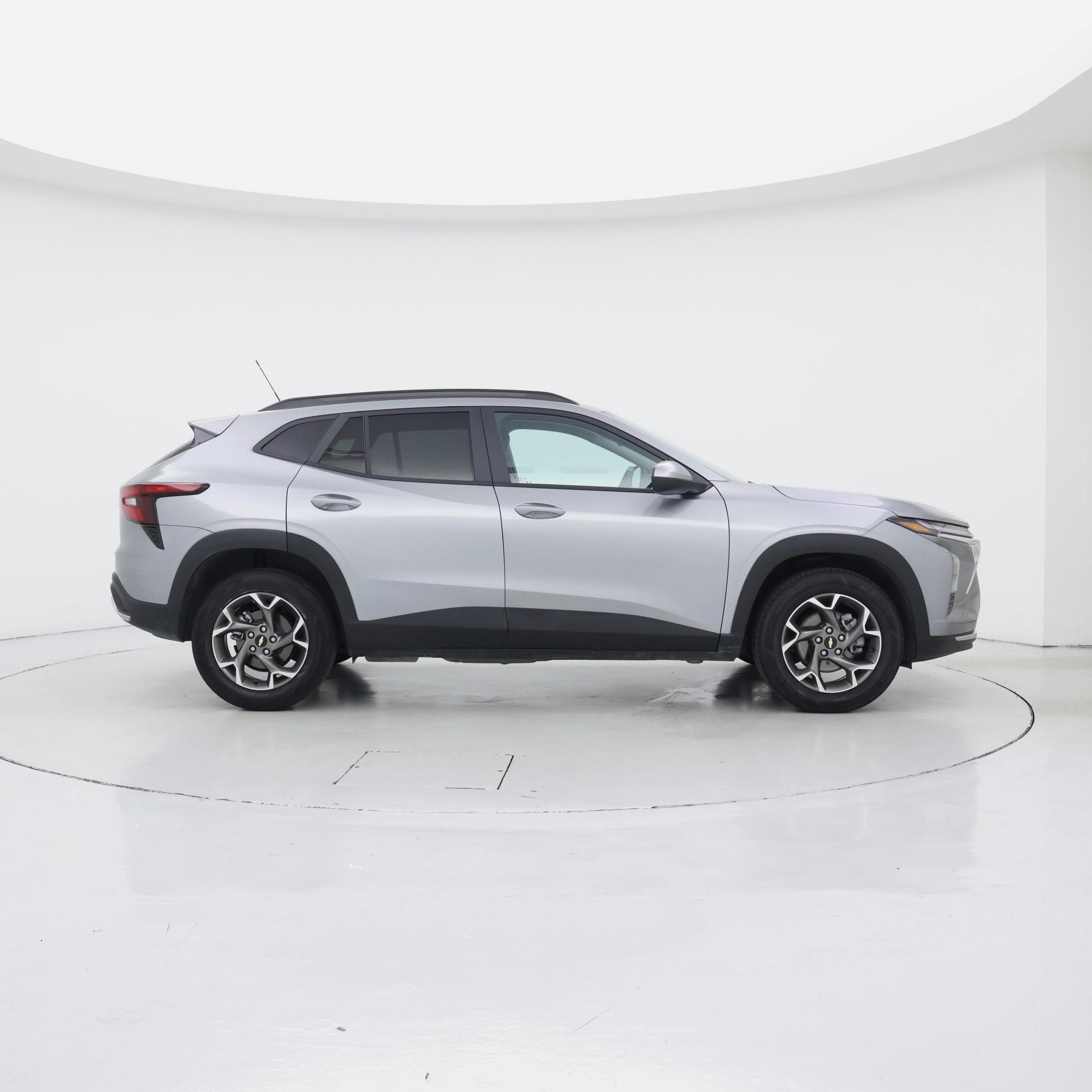 Thumbnail: 2025 Chevrolet Trax - 7