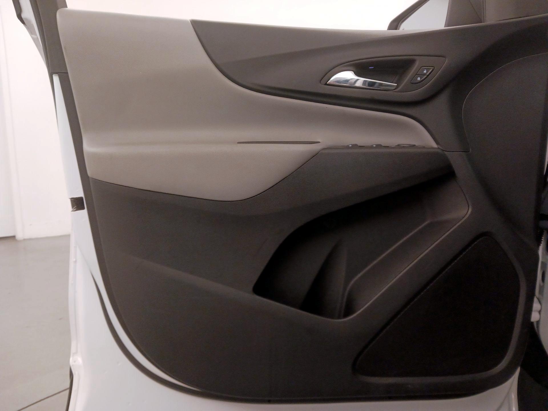 Thumbnail: 2024 Chevrolet Equinox - 12