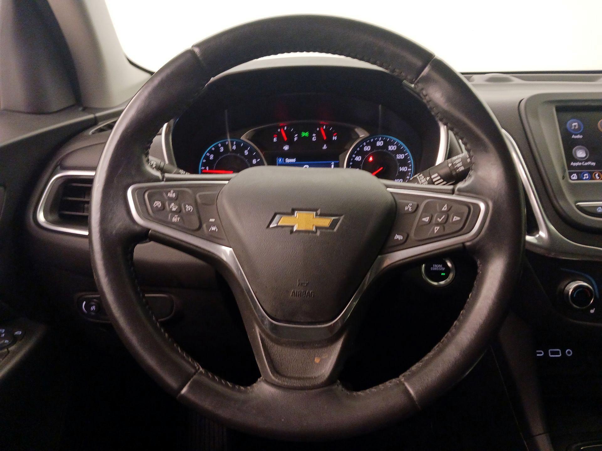 Thumbnail: 2022 Chevrolet Equinox - 10