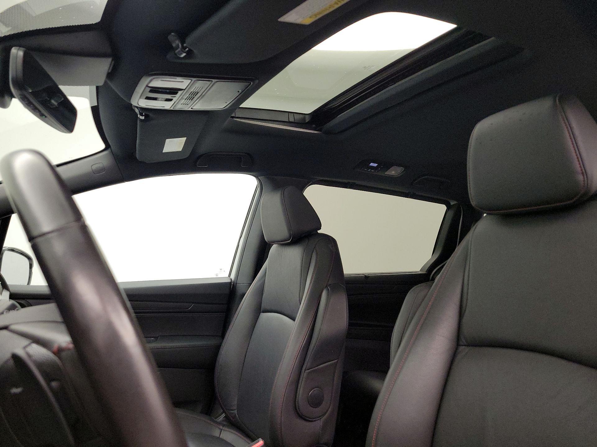 Thumbnail: 2025 Honda Odyssey - 19
