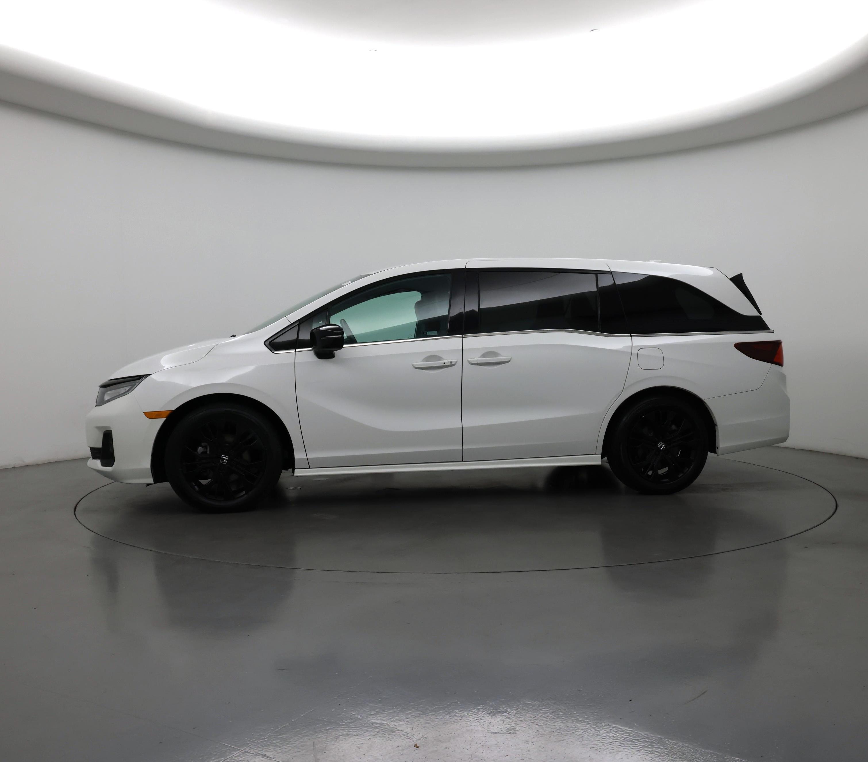 Thumbnail: 2025 Honda Odyssey - 3