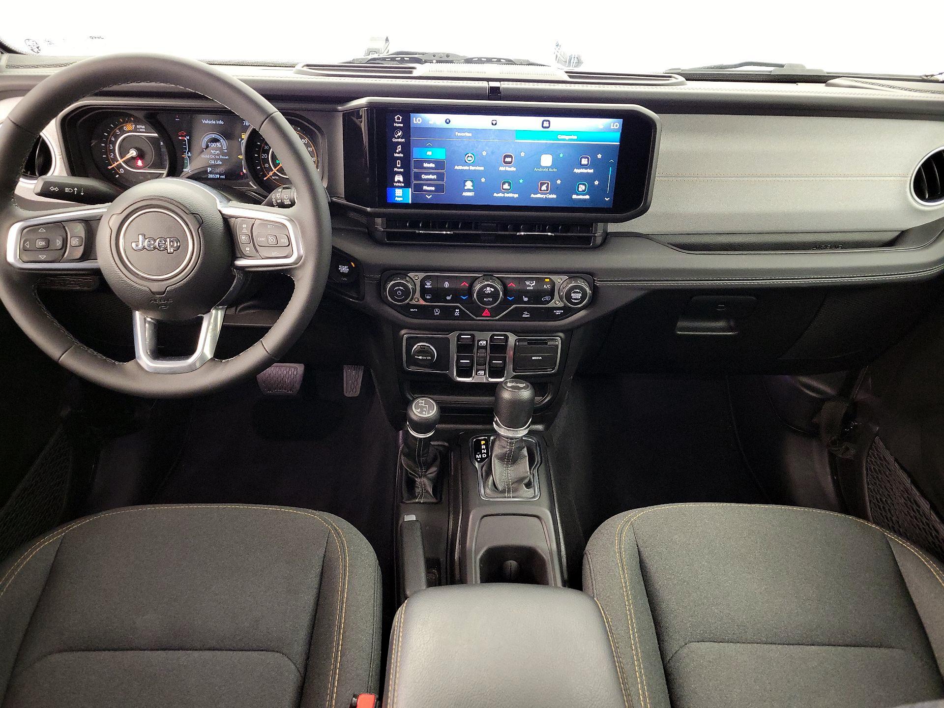Thumbnail: 2025 Jeep Wrangler - 9