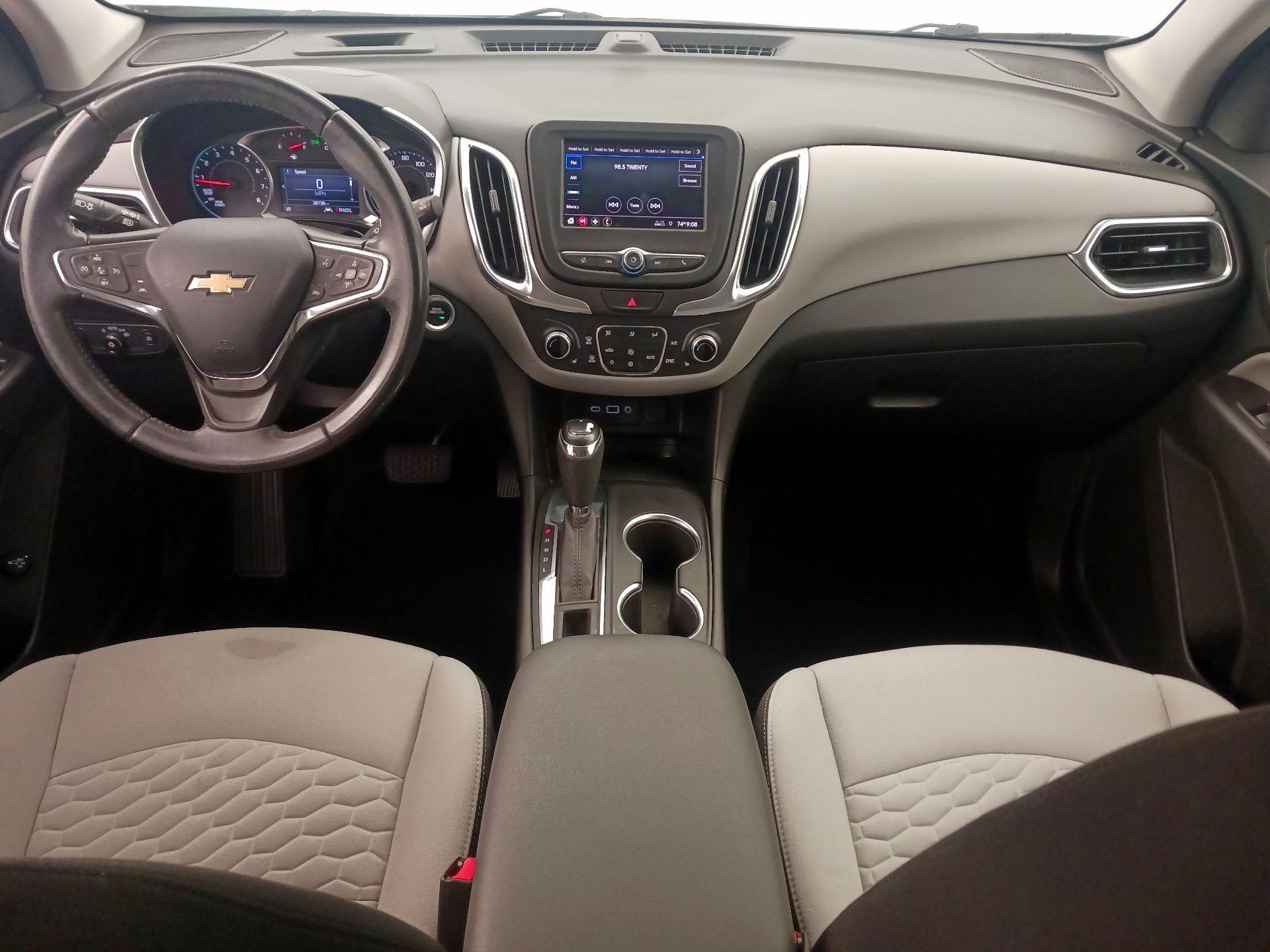 Thumbnail: 2021 Chevrolet Equinox - 9