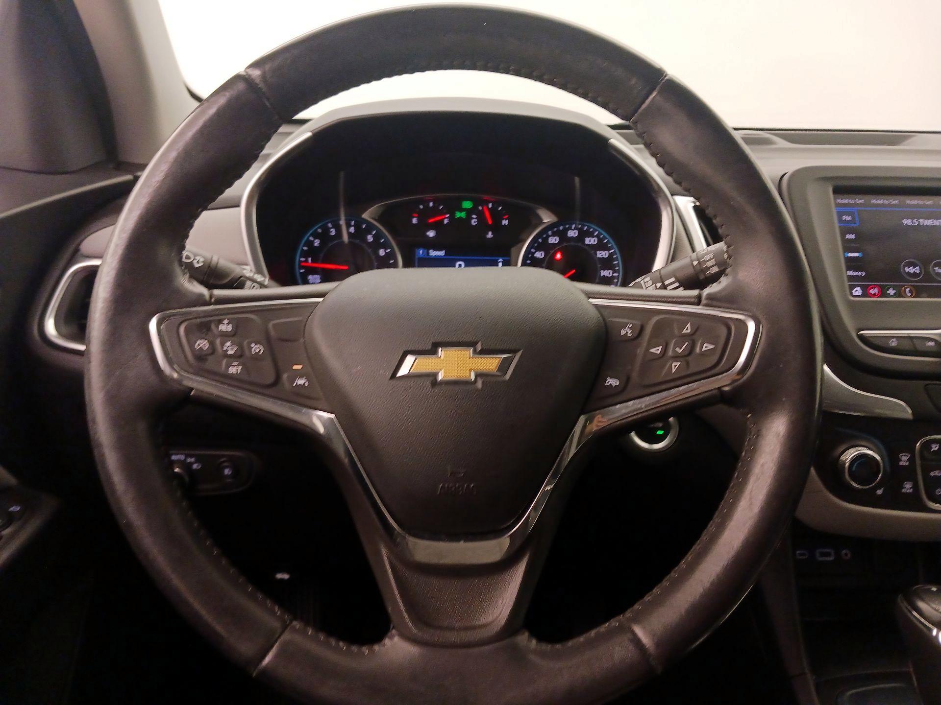 Thumbnail: 2021 Chevrolet Equinox - 10