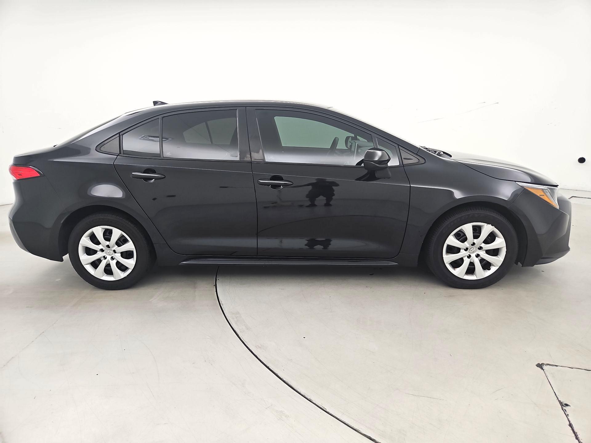 Thumbnail: 2020 Toyota Corolla - 4