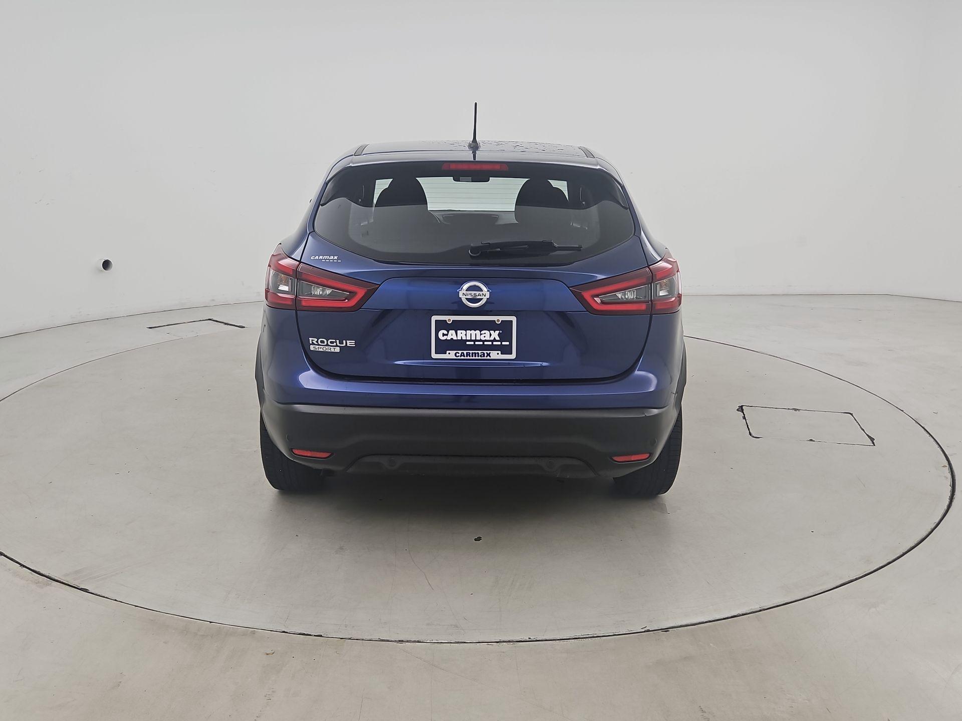 Thumbnail: 2020 Nissan Rogue Sport - 6