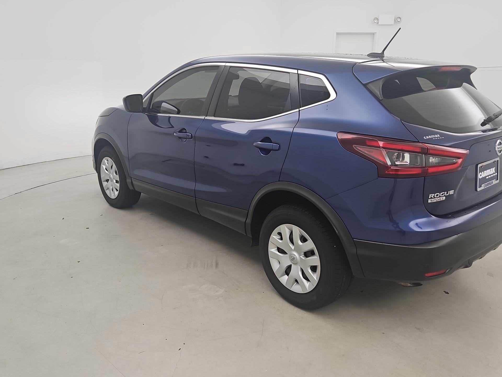 Thumbnail: 2020 Nissan Rogue Sport - 7