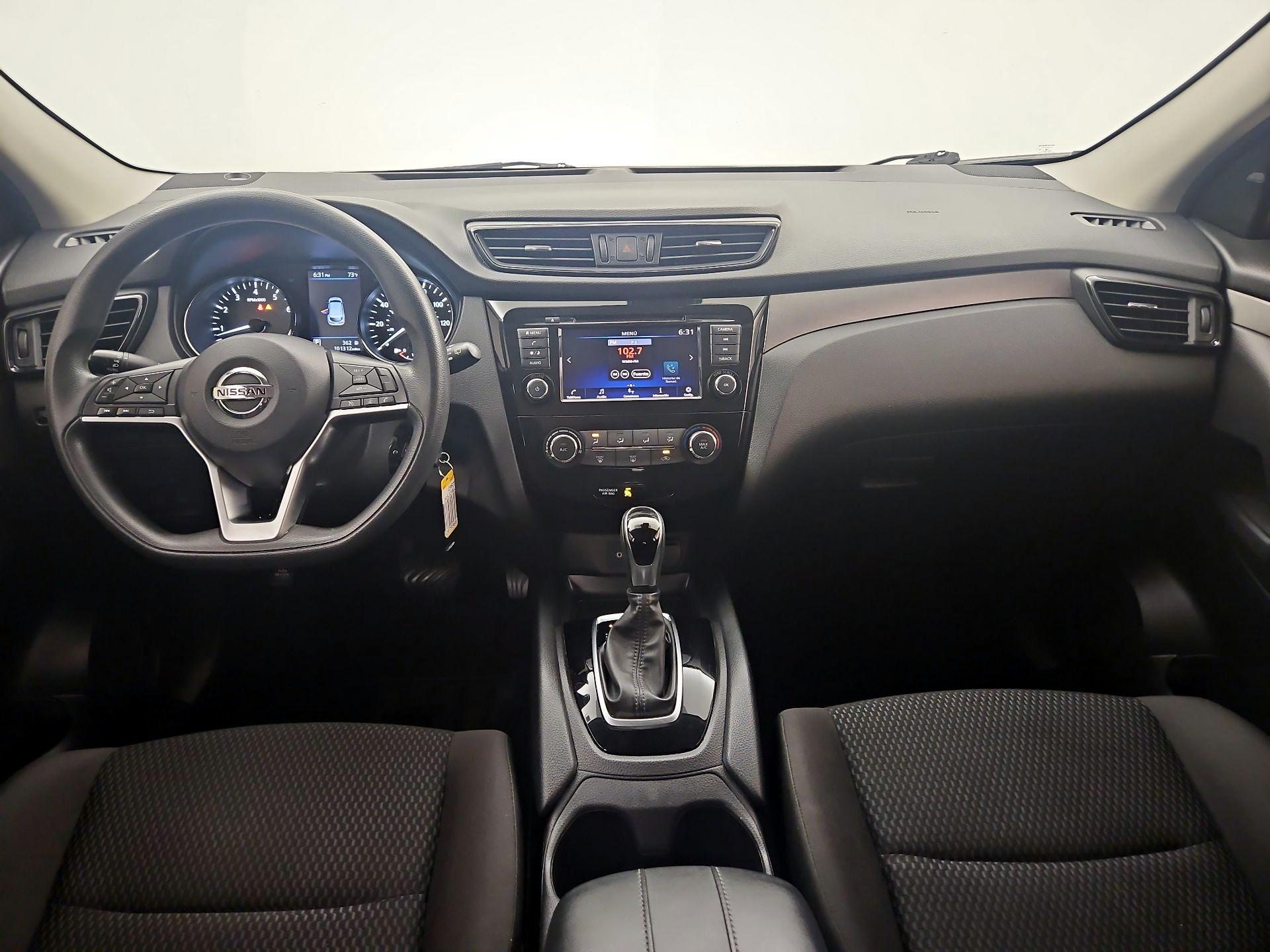 Thumbnail: 2020 Nissan Rogue Sport - 8