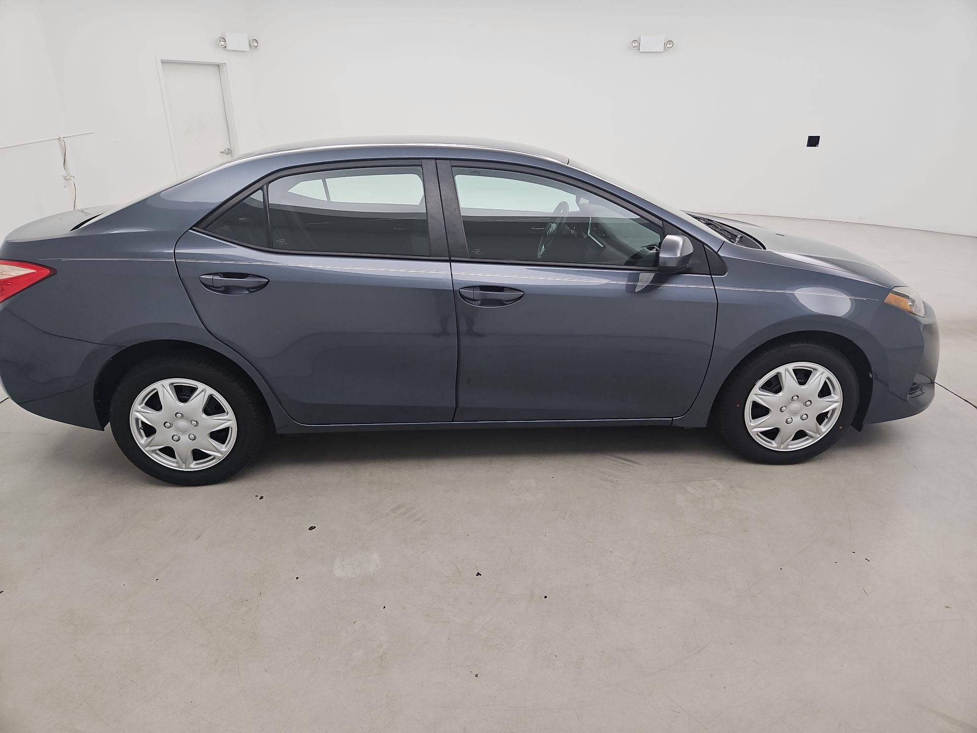 Thumbnail: 2019 Toyota Corolla - 4