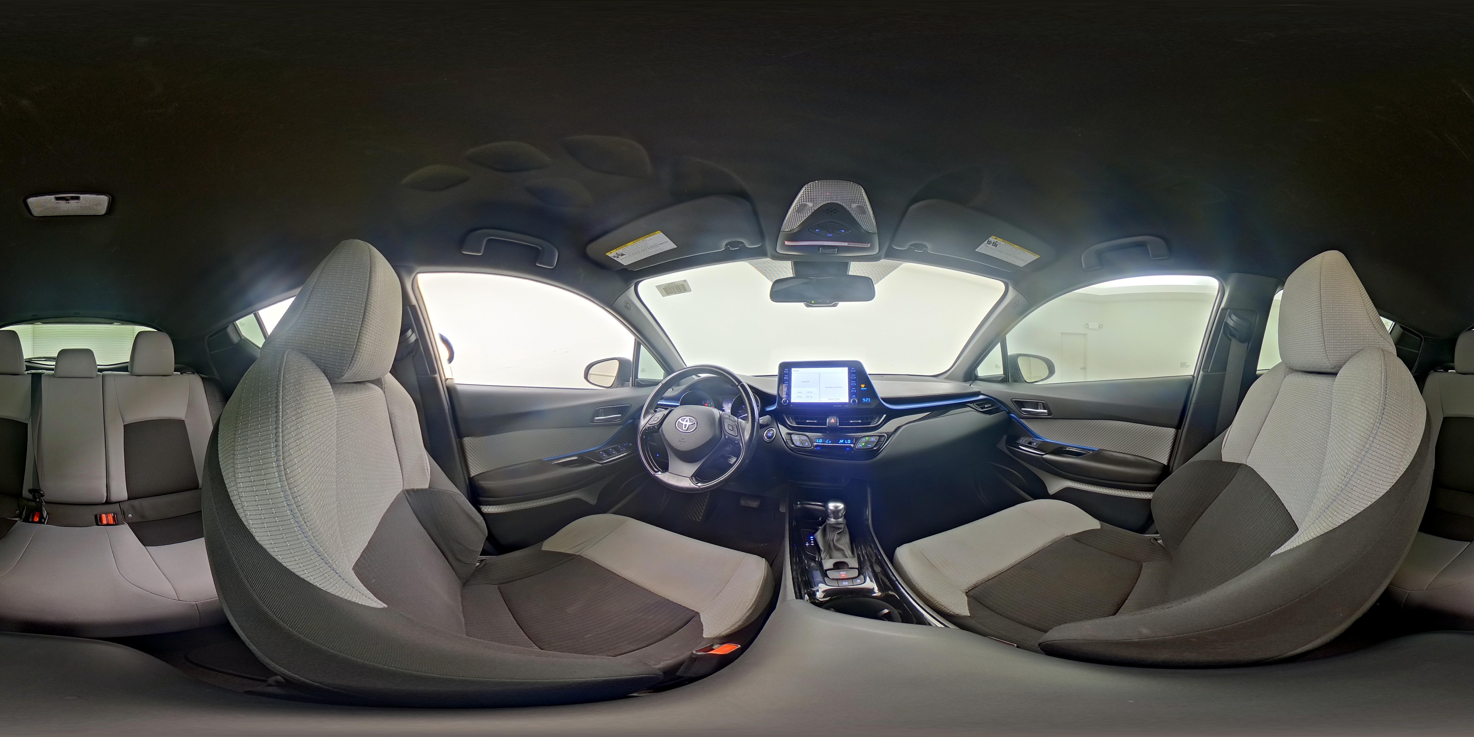 2019 Toyota C-HR XLE - Photo 22