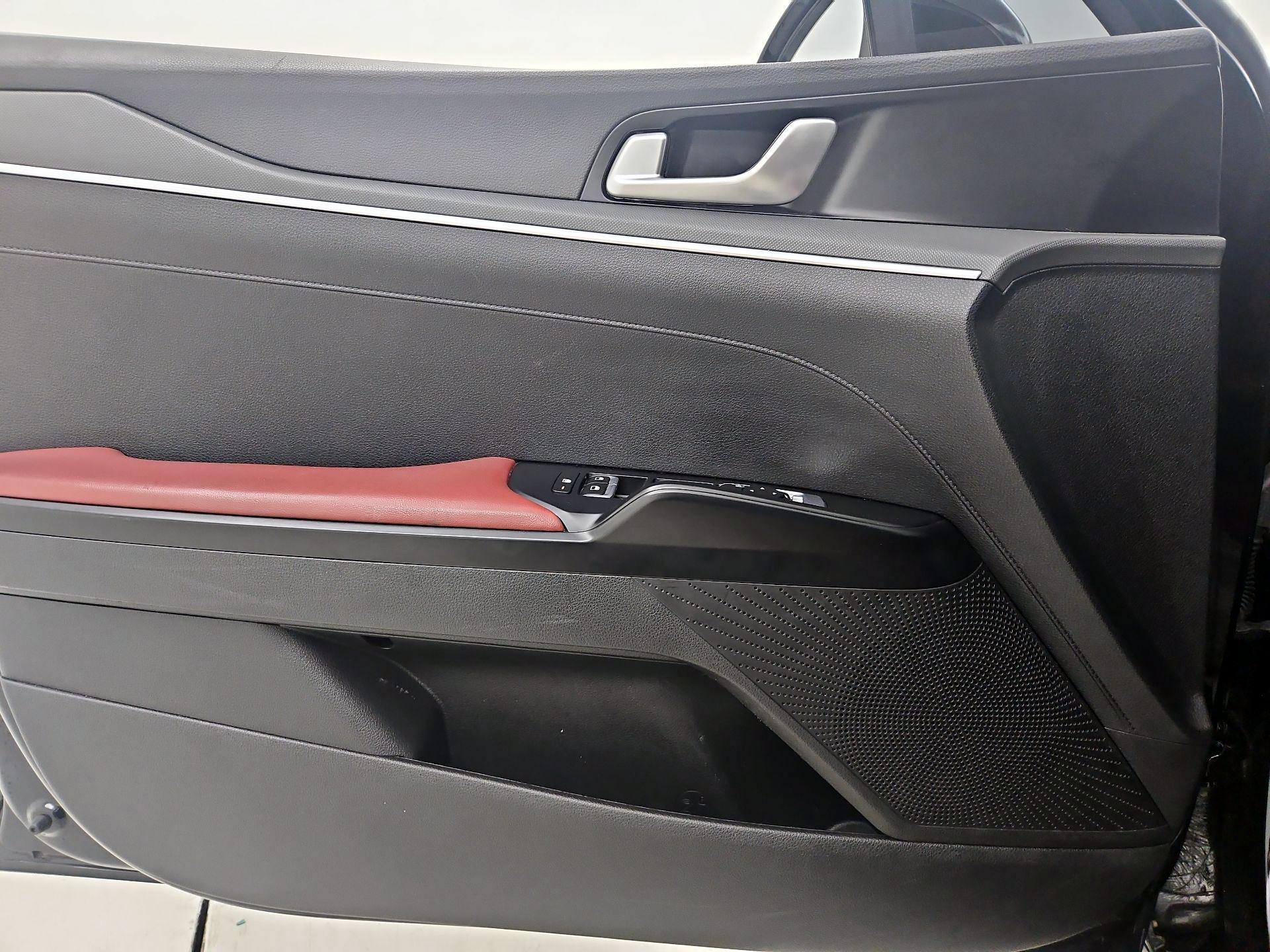 Thumbnail: 2023 Kia K5 - 10
