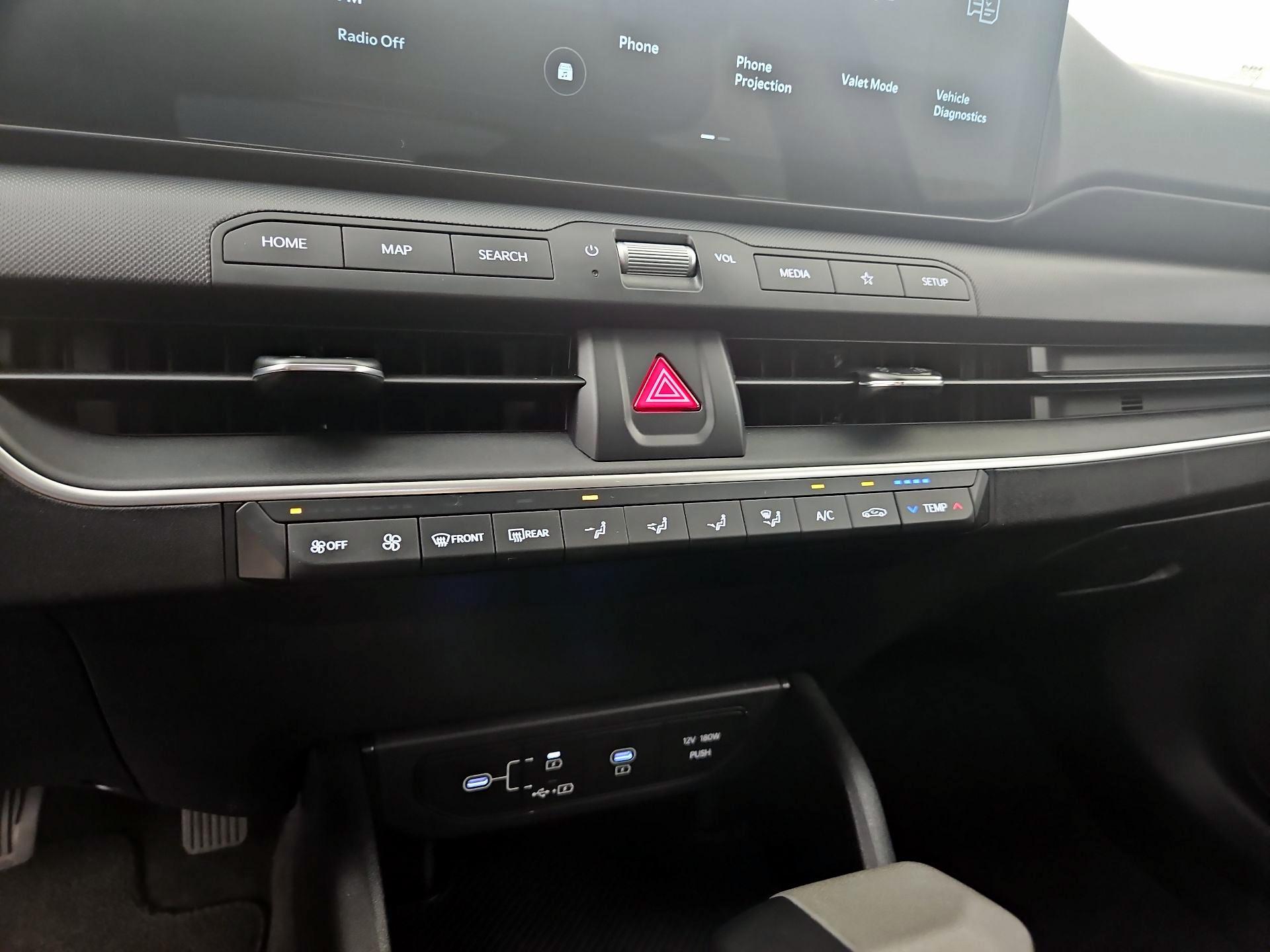Thumbnail: 2025 Kia K4 - 14