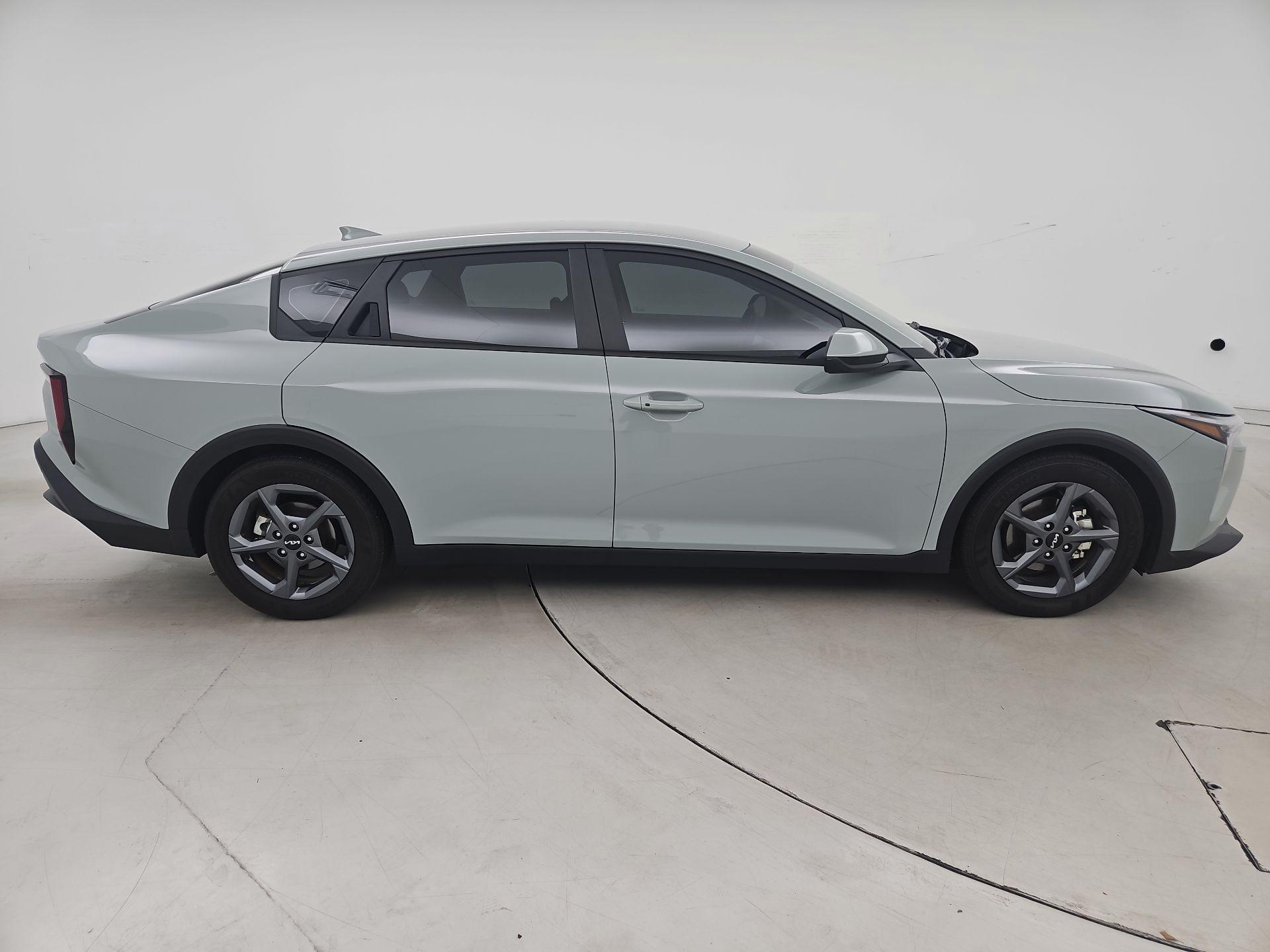 Thumbnail: 2025 Kia K4 - 4