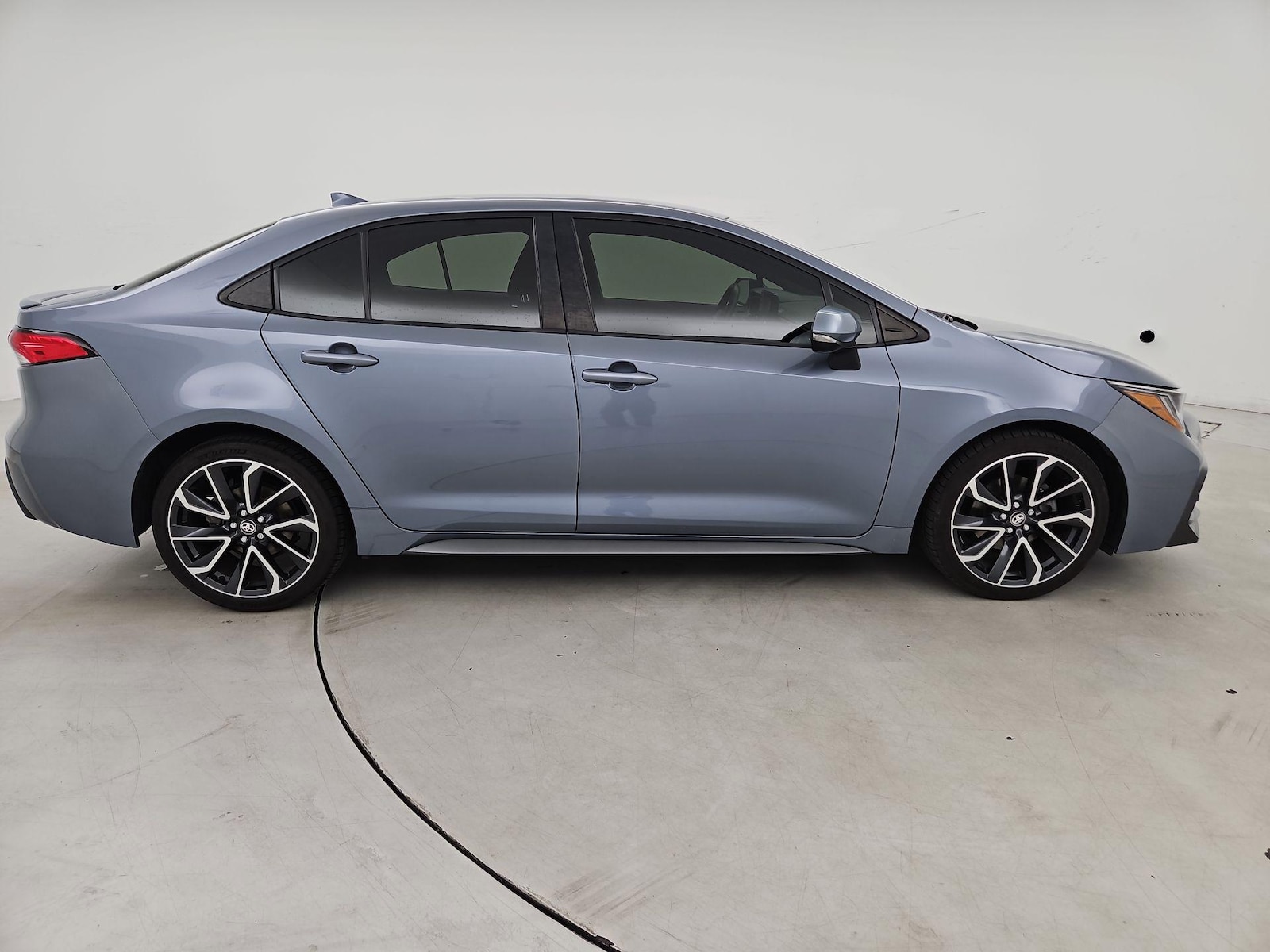 2022 Toyota Corolla SE - Photo 4