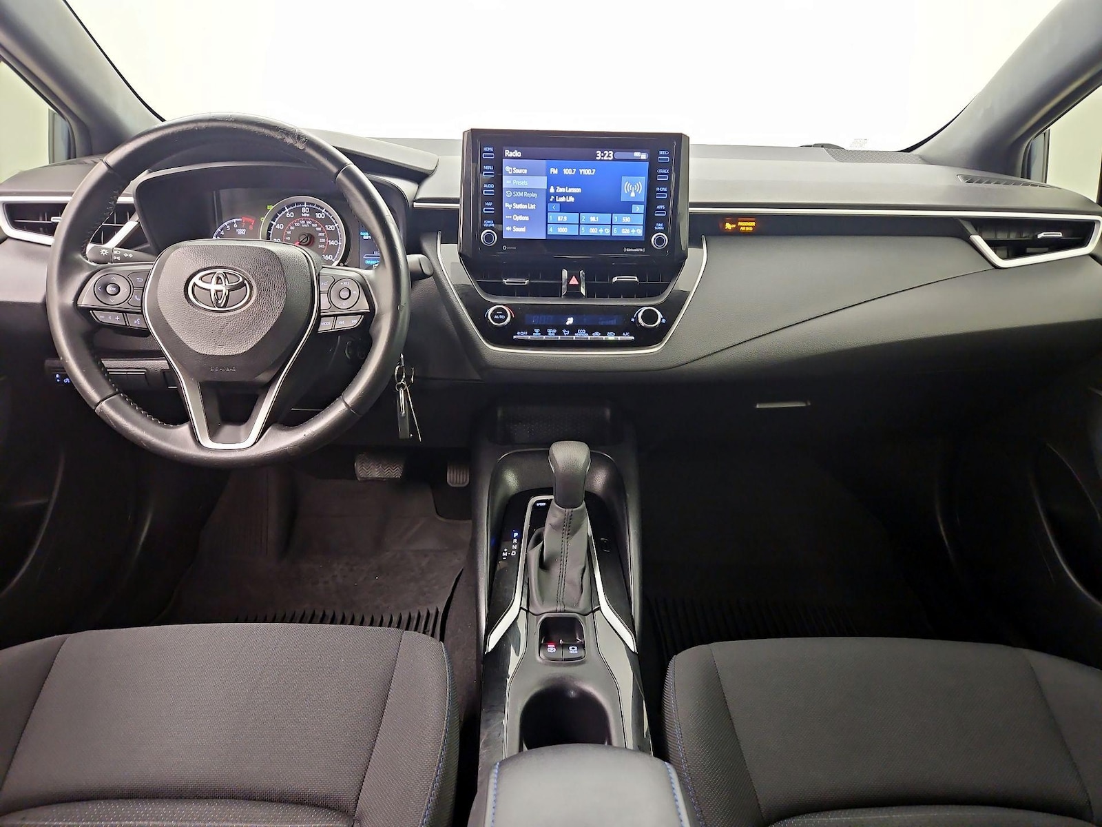 2022 Toyota Corolla SE - Photo 8