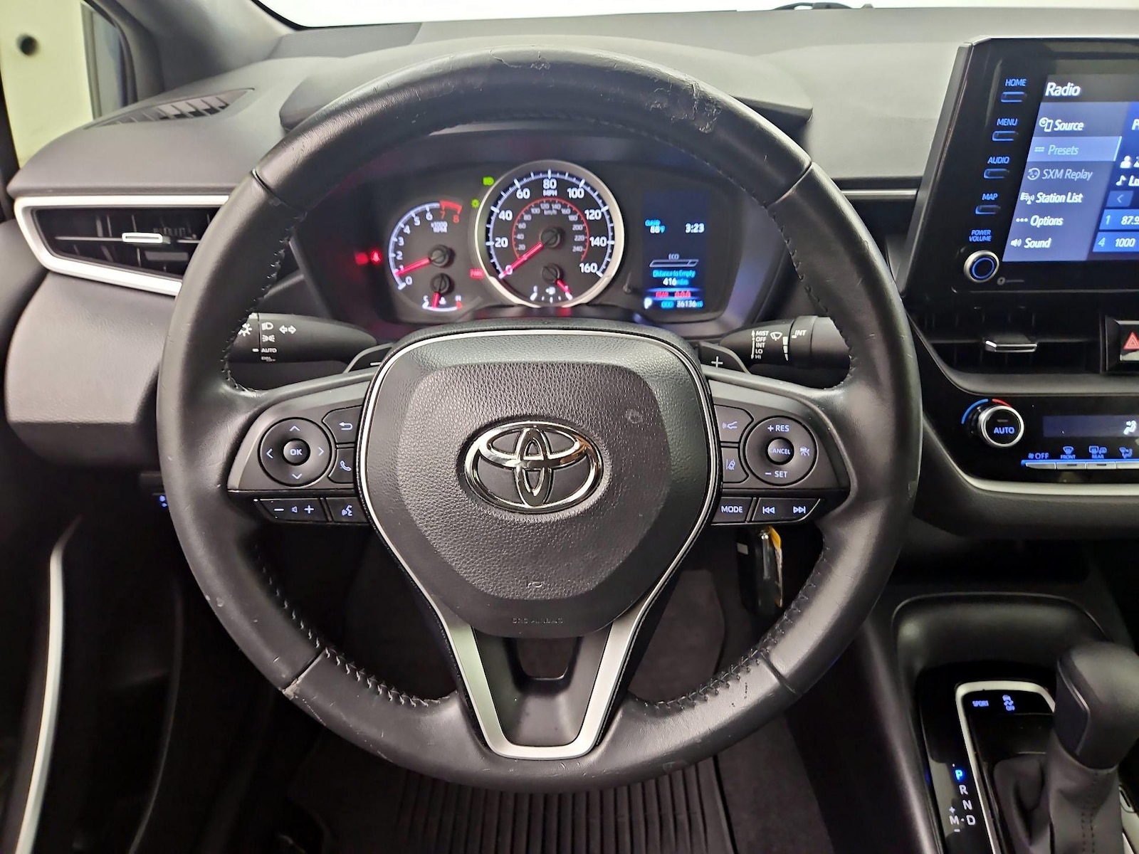 2022 Toyota Corolla SE - Photo 9