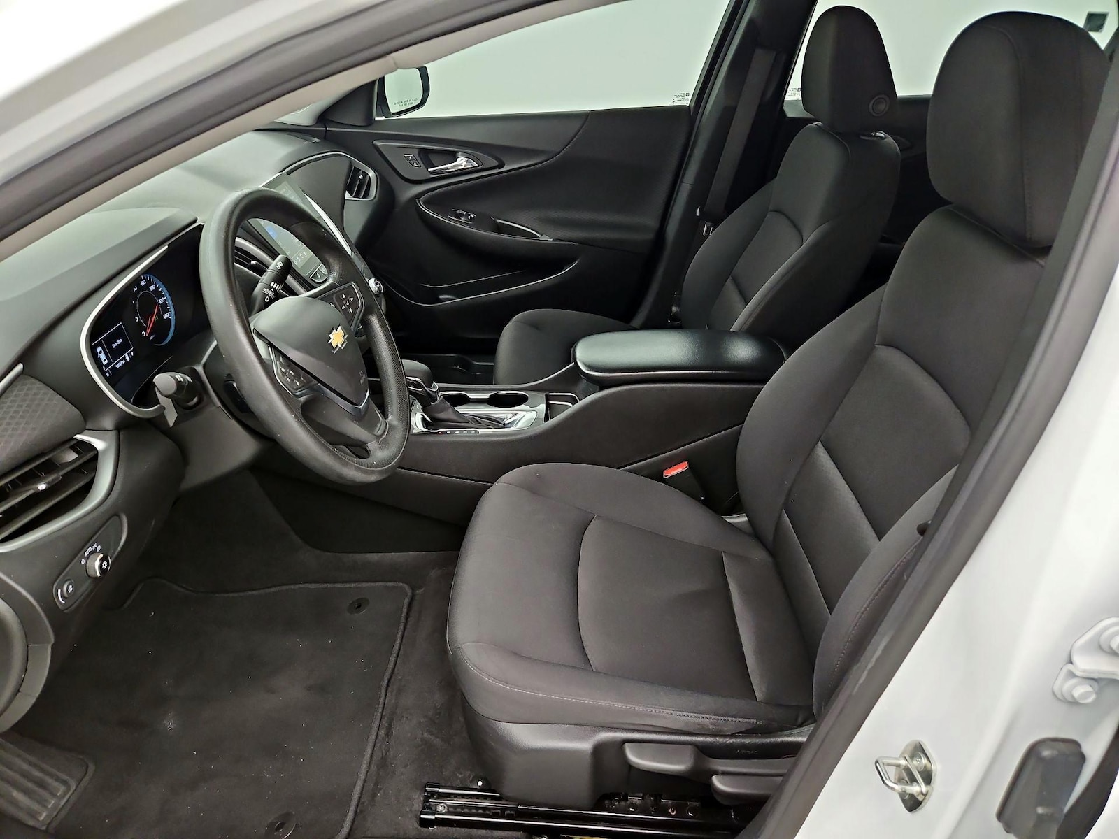 2022 Chevrolet Malibu 1LS - Photo 10