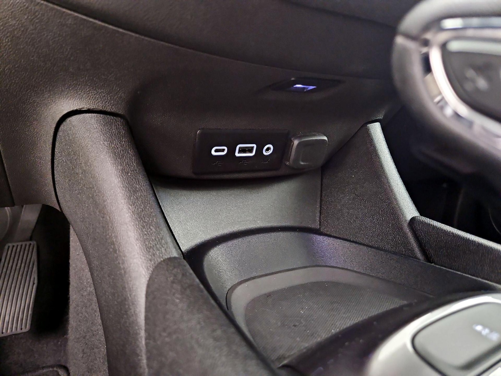 2022 Chevrolet Malibu 1LS - Photo 17