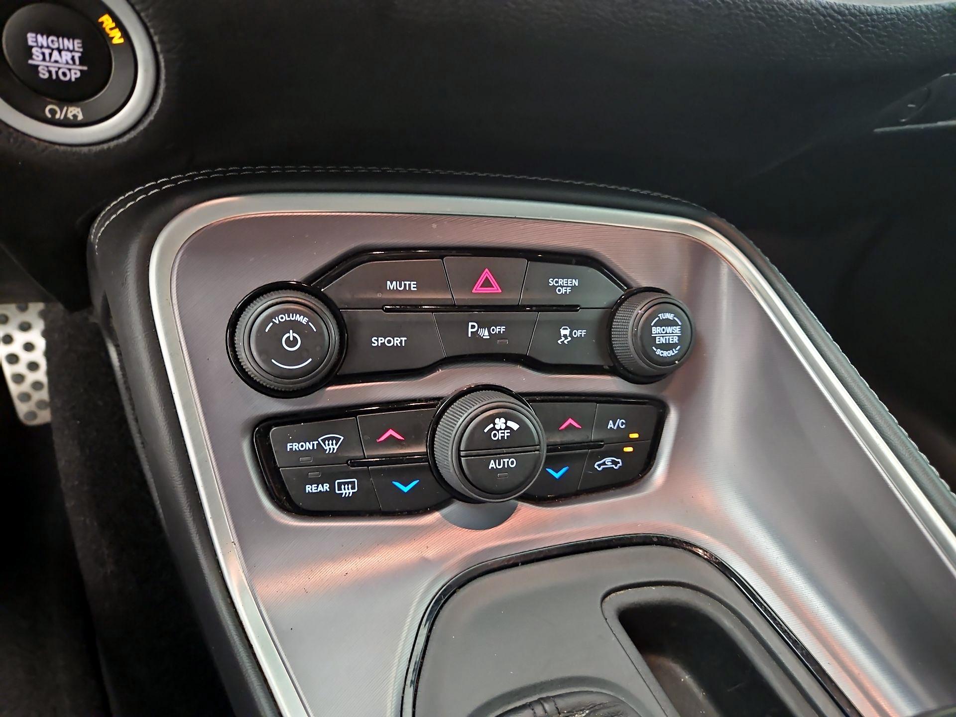 Thumbnail: 2020 Dodge Challenger - 15