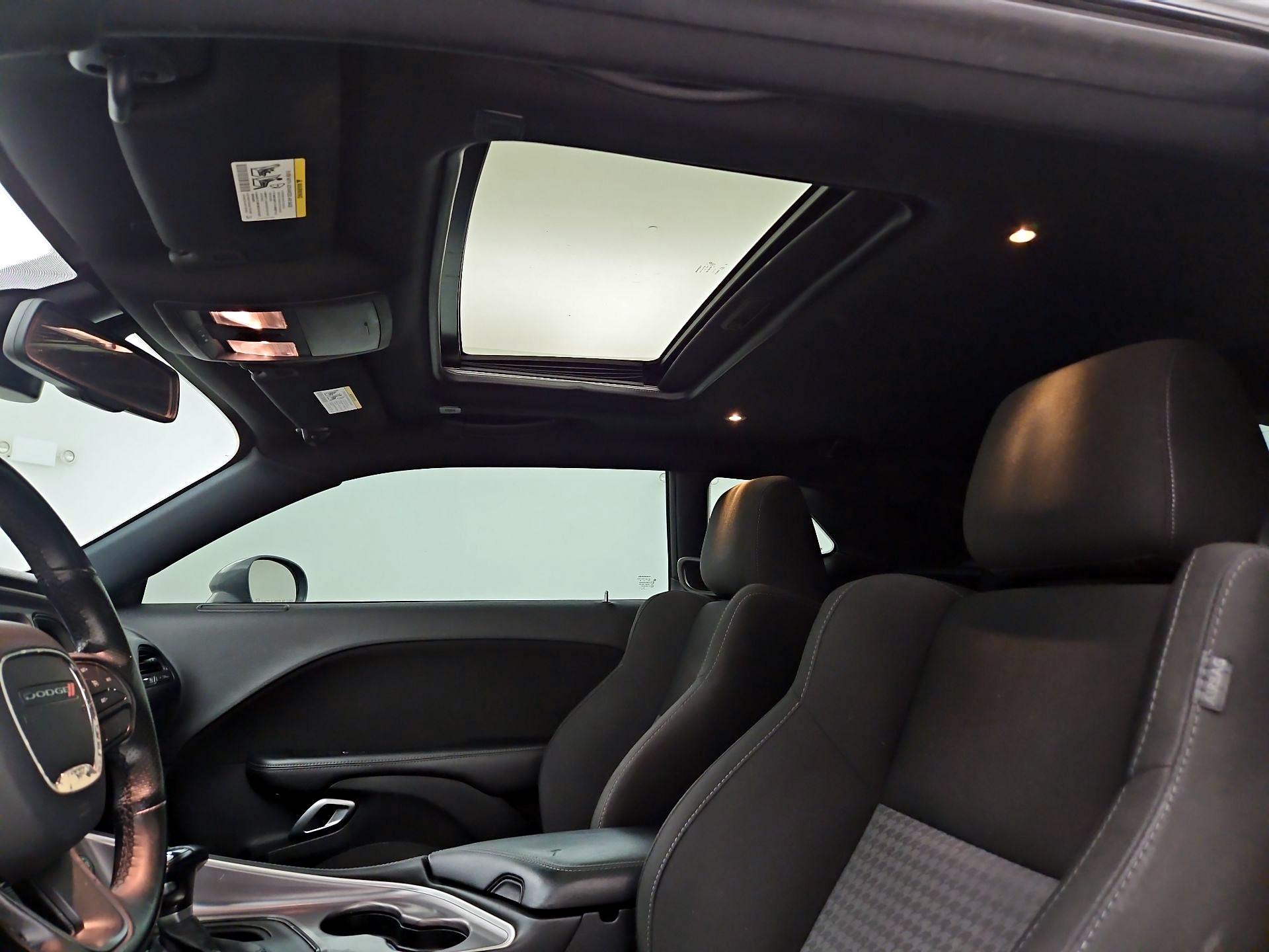Thumbnail: 2020 Dodge Challenger - 18