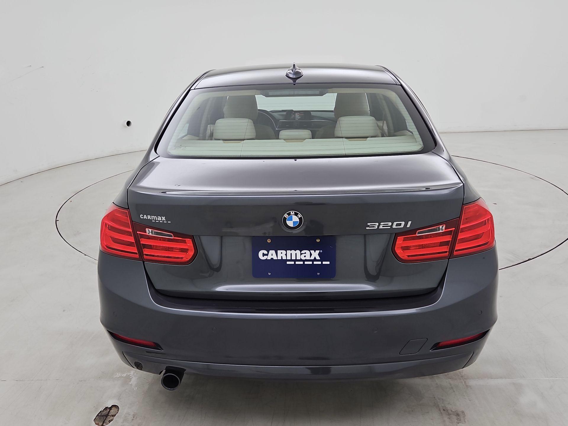 Thumbnail: 2015 BMW 3 Series - 6